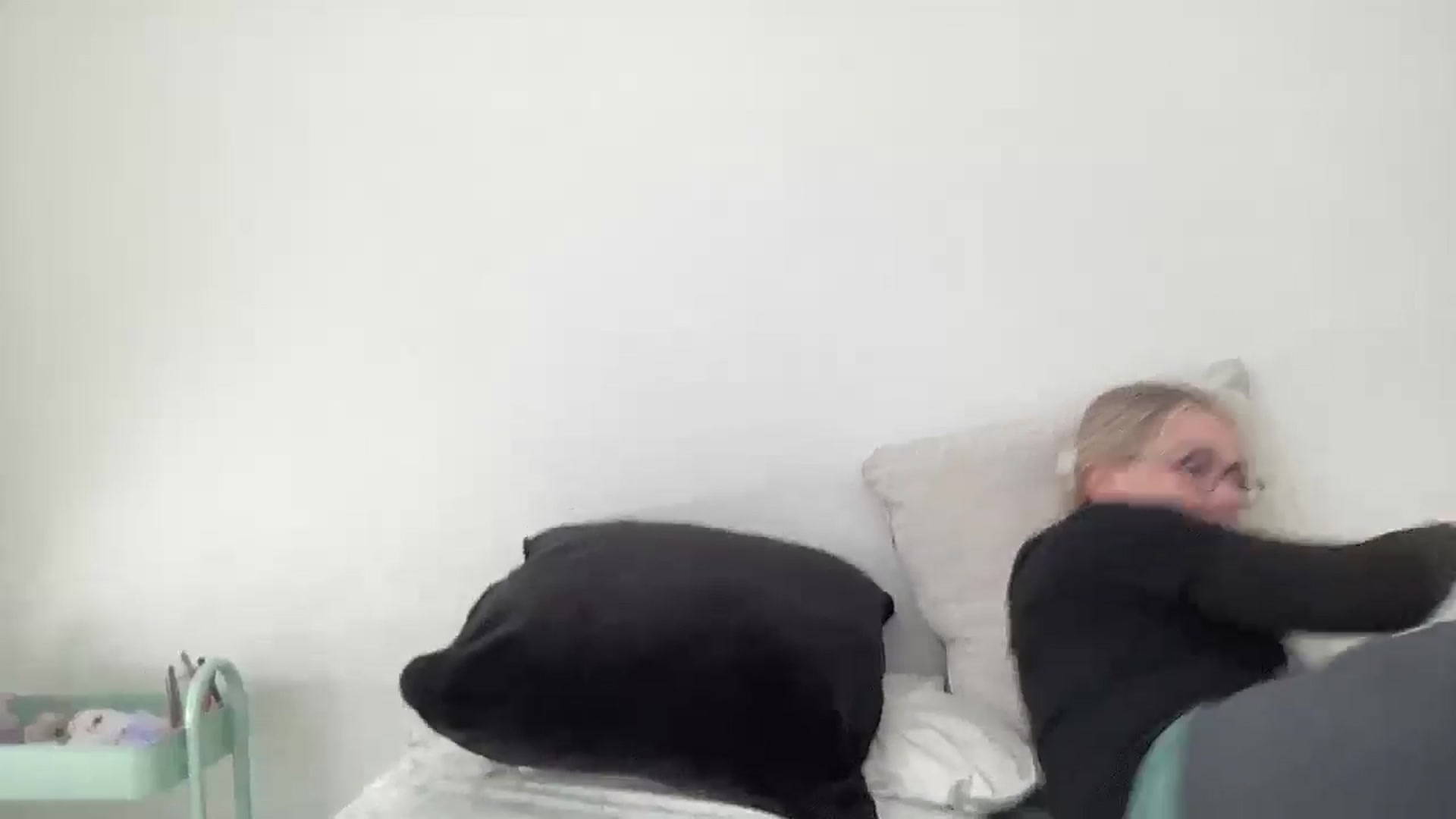 Gallery image thumbnail from AshleyMarina's myfreecams stream on, 03/08/2025, 18:58 image 10 of 20