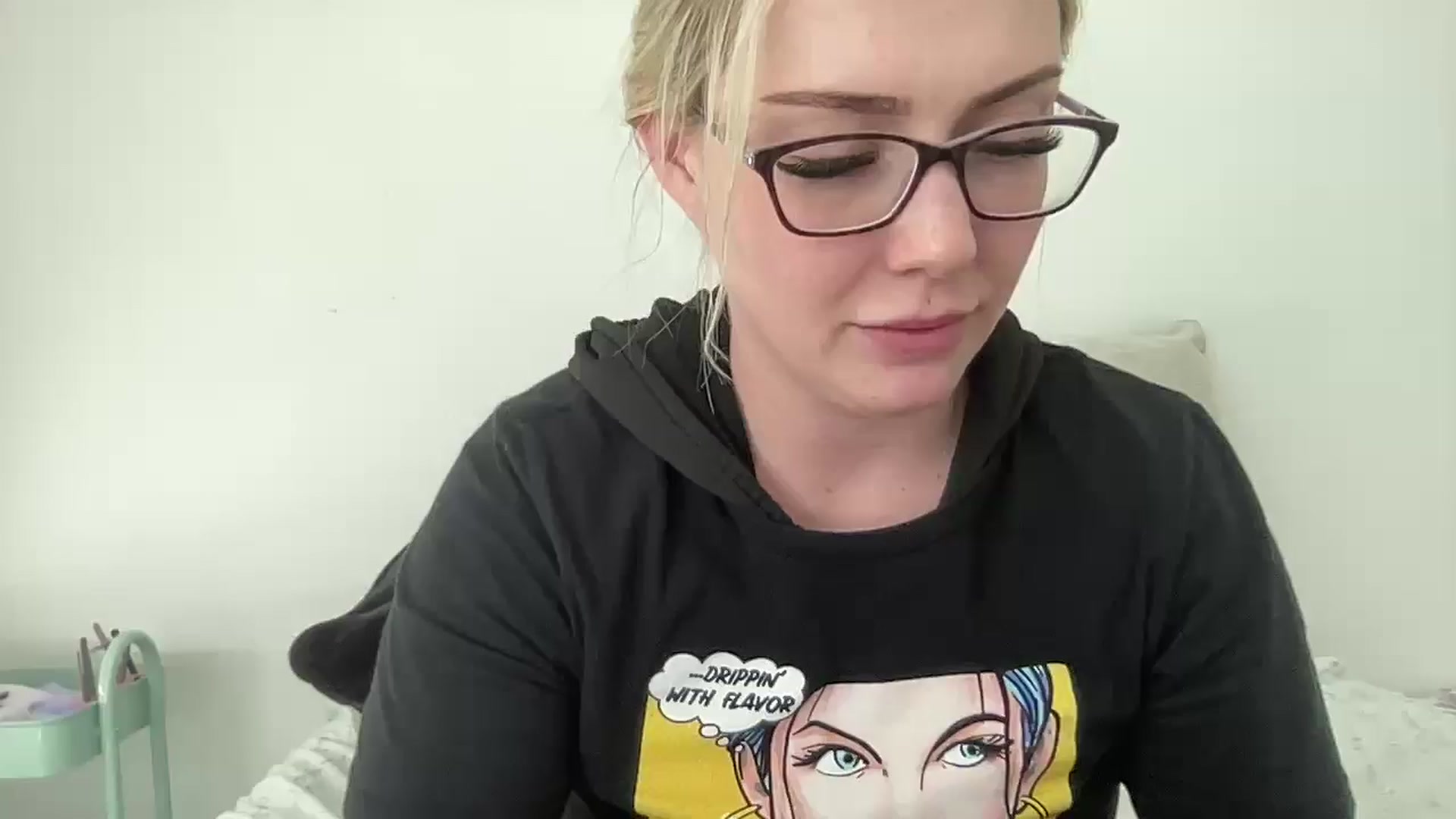 Gallery image thumbnail from AshleyMarina's myfreecams stream on, 03/08/2025, 18:58 image 16 of 20