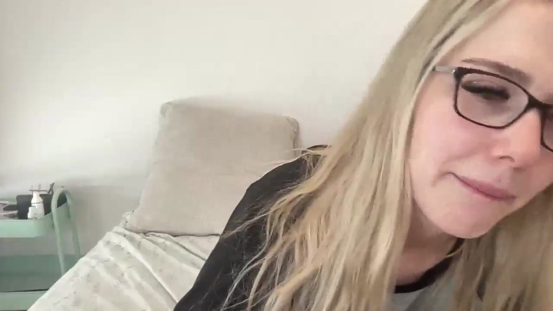Gallery image thumbnail from AshleyMarina's myfreecams stream on, 08/17/2025, 18:54 image 14 of 20