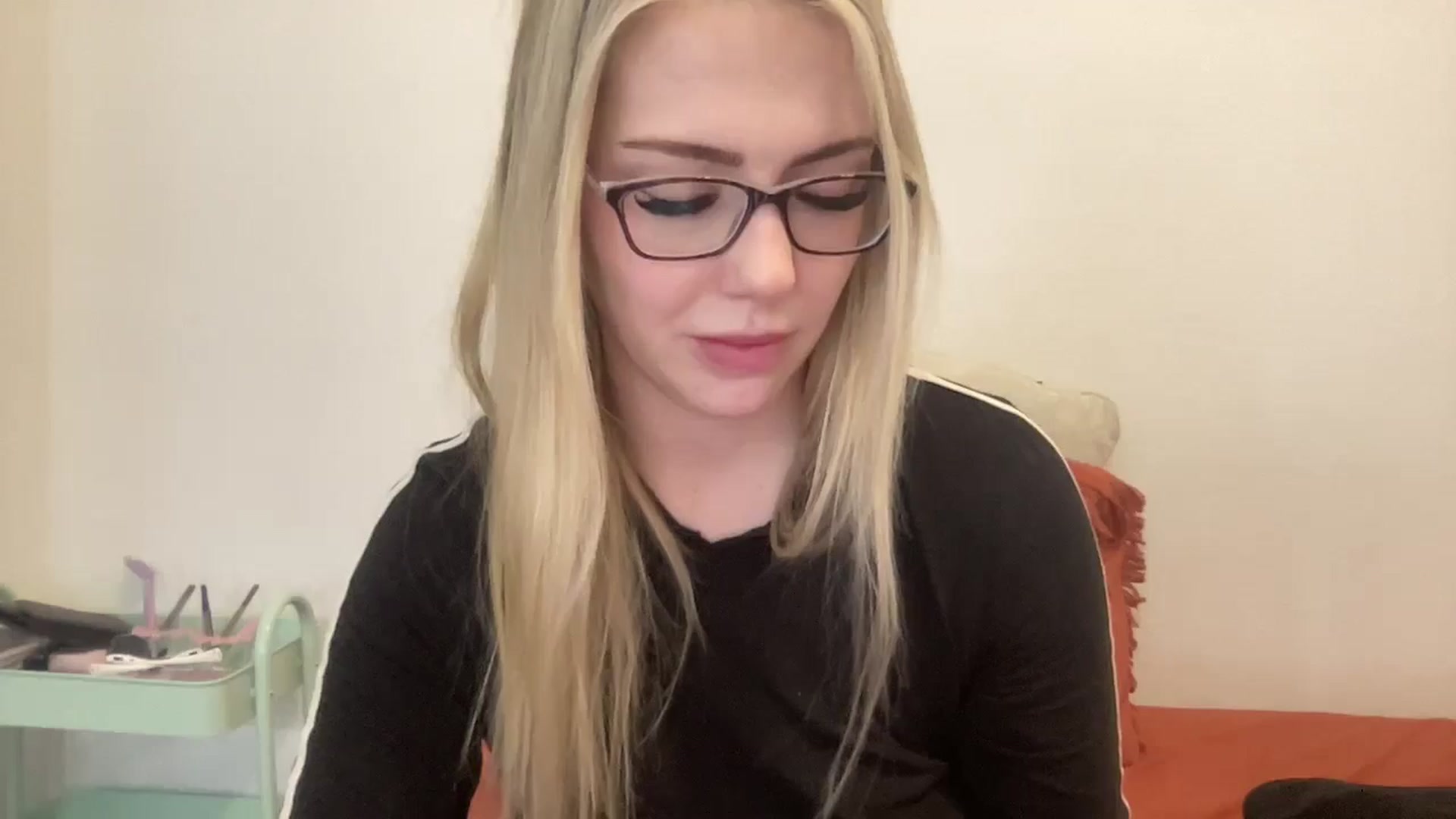 Gallery image thumbnail from AshleyMarina's myfreecams stream on, 11/24/2025, 14:02 image 20 of 20