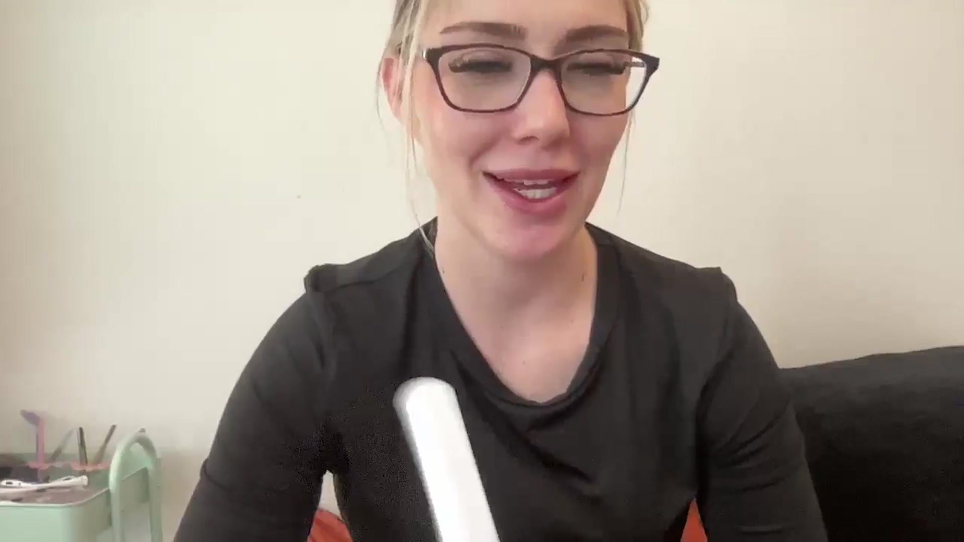 Gallery image thumbnail from AshleyMarina's myfreecams stream on, 12/02/2025, 21:01 image 3 of 20