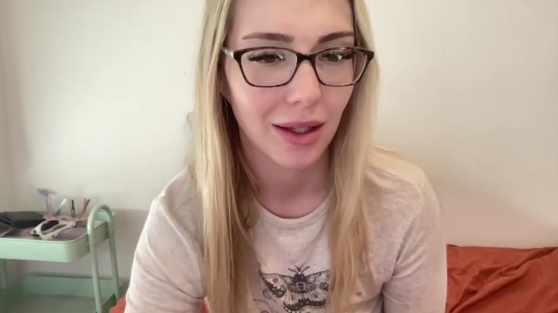 Gallery image thumbnail from AshleyMarina's myfreecams stream on, 12/10/2025, 18:16 image 1 of 20