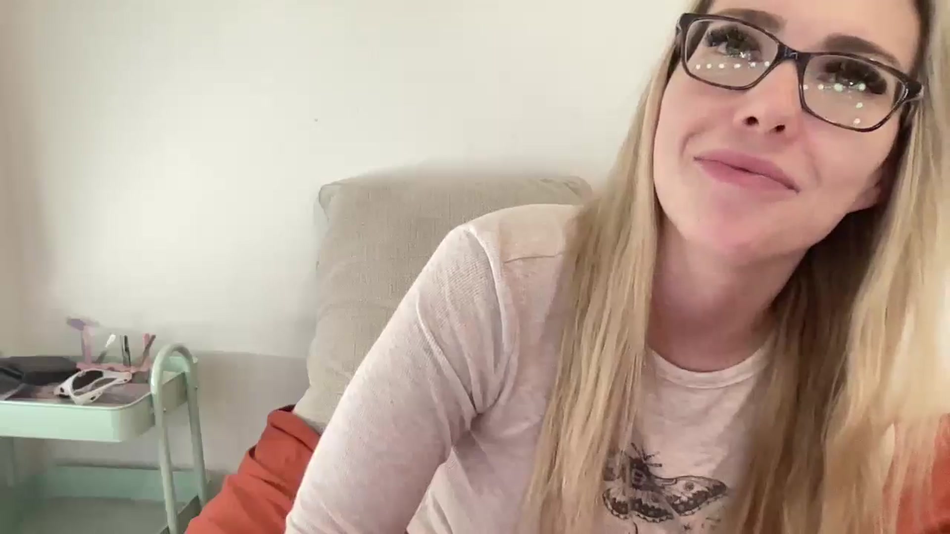 Gallery image thumbnail from AshleyMarina's myfreecams stream on, 12/10/2025, 18:16 image 7 of 20