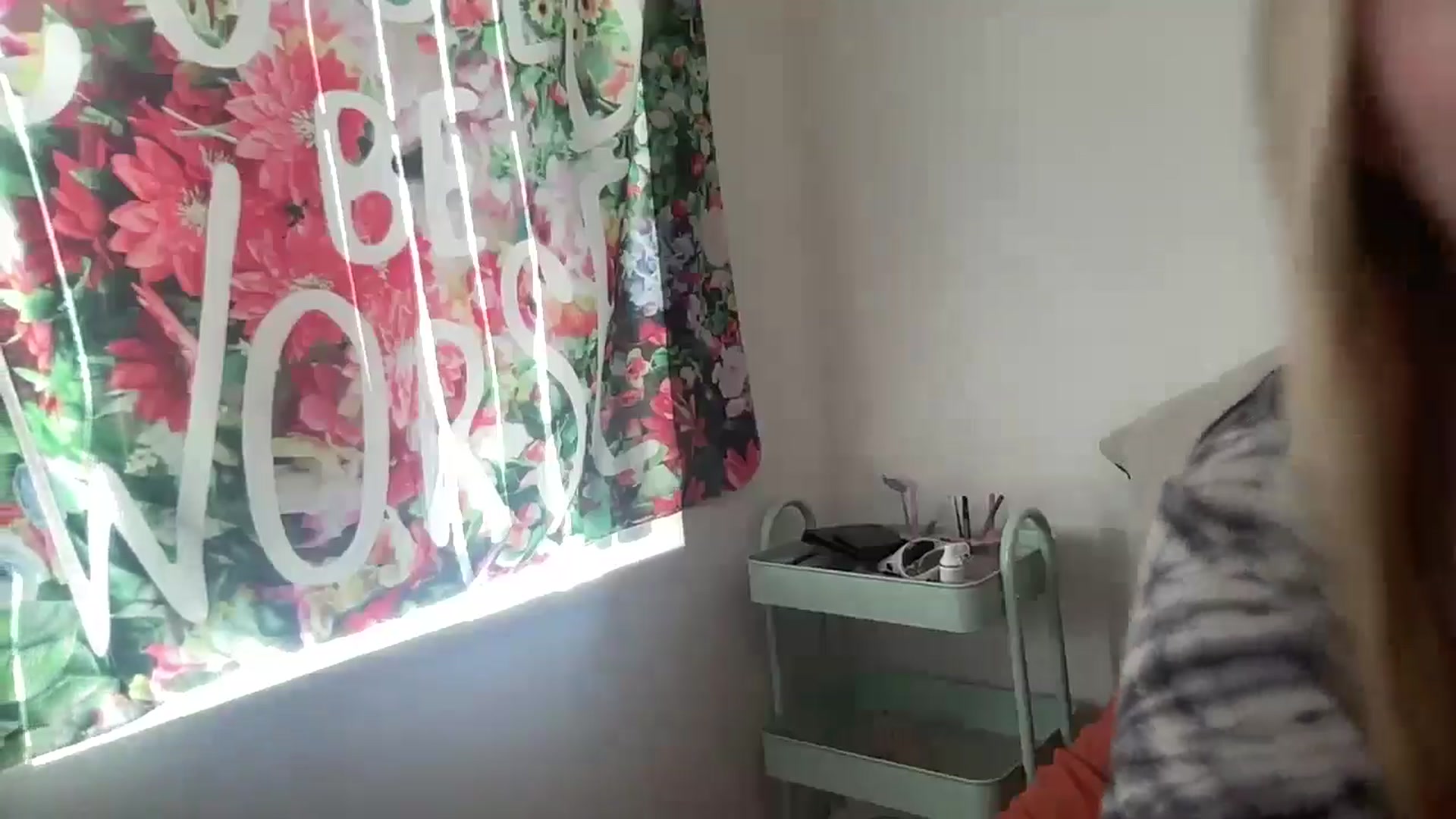 Gallery image thumbnail from AshleyMarina's myfreecams stream on, 12/25/2025, 20:36 image 14 of 20
