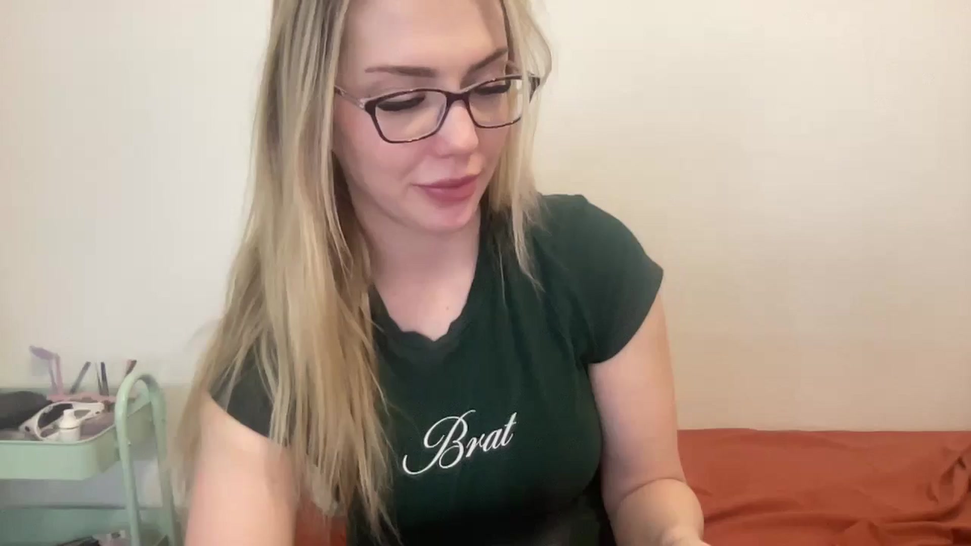 Gallery image thumbnail from AshleyMarina's myfreecams stream on, 12/31/2025, 15:34 image 20 of 20