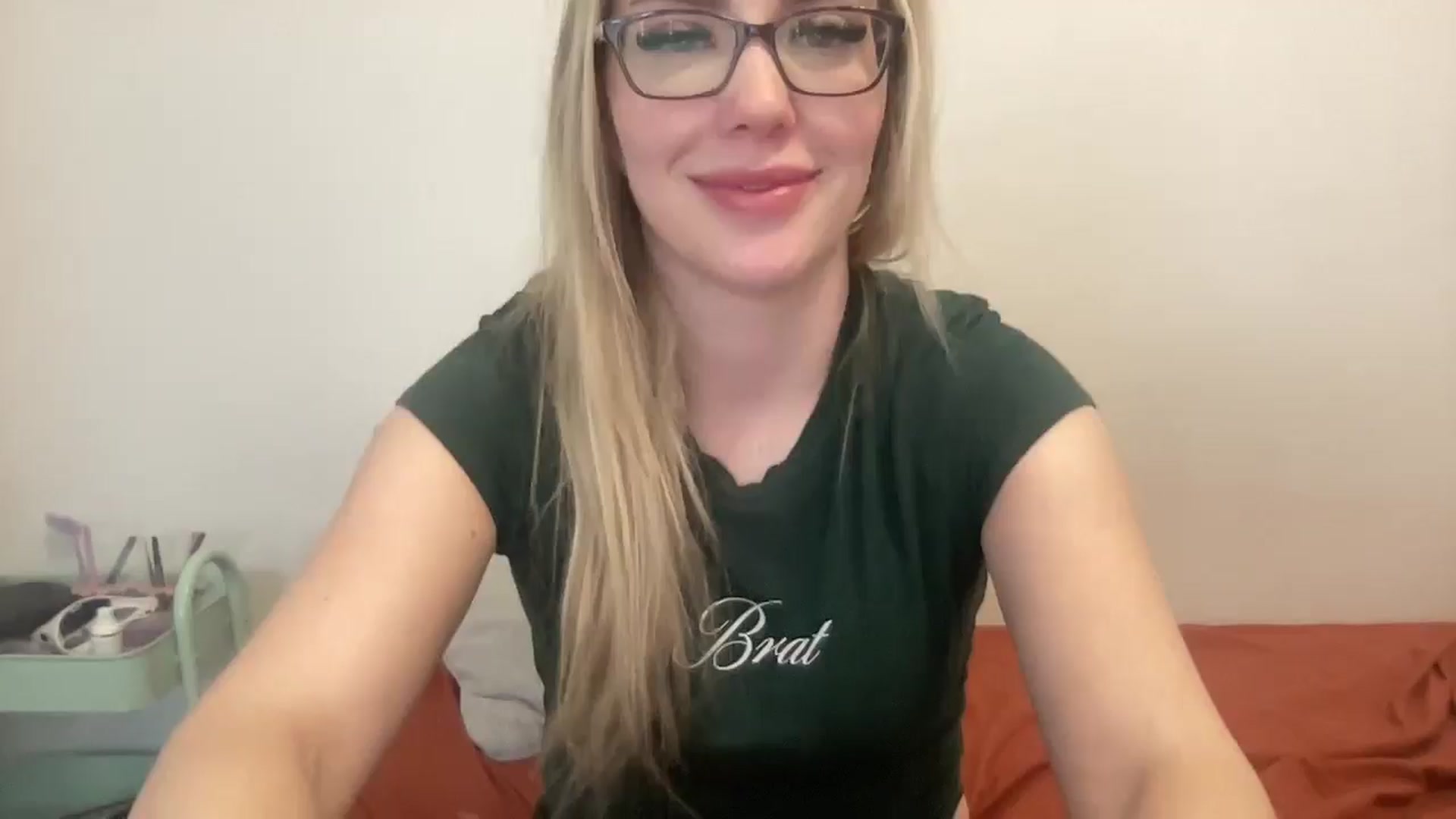 Gallery image thumbnail from AshleyMarina's myfreecams stream on, 12/31/2025, 15:34 image 13 of 20
