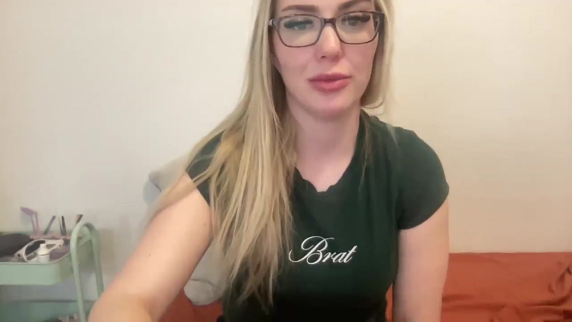 Gallery image thumbnail from AshleyMarina's myfreecams stream on, 12/31/2025, 15:34 image 15 of 20