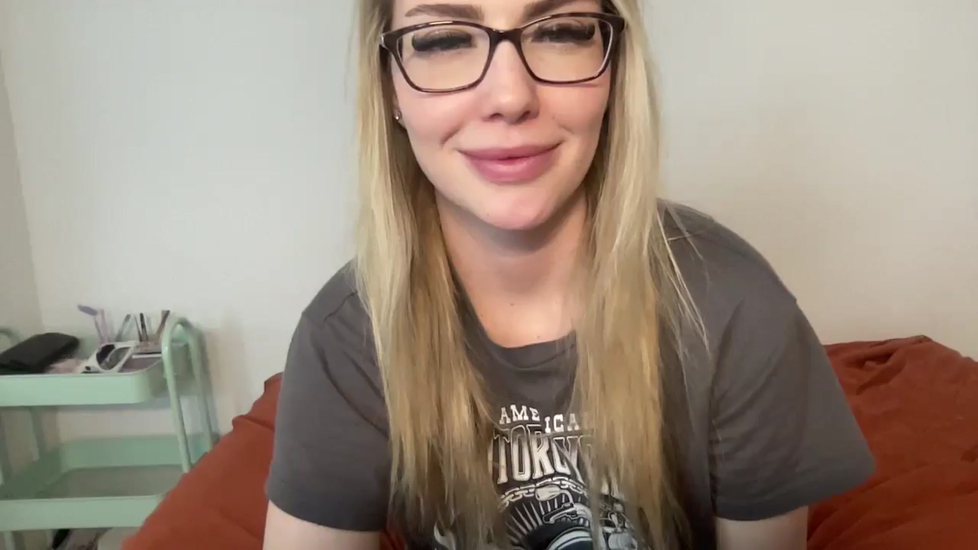 Gallery image thumbnail from AshleyMarina's myfreecams stream on, 01/03/2026, 19:07 image 10 of 20