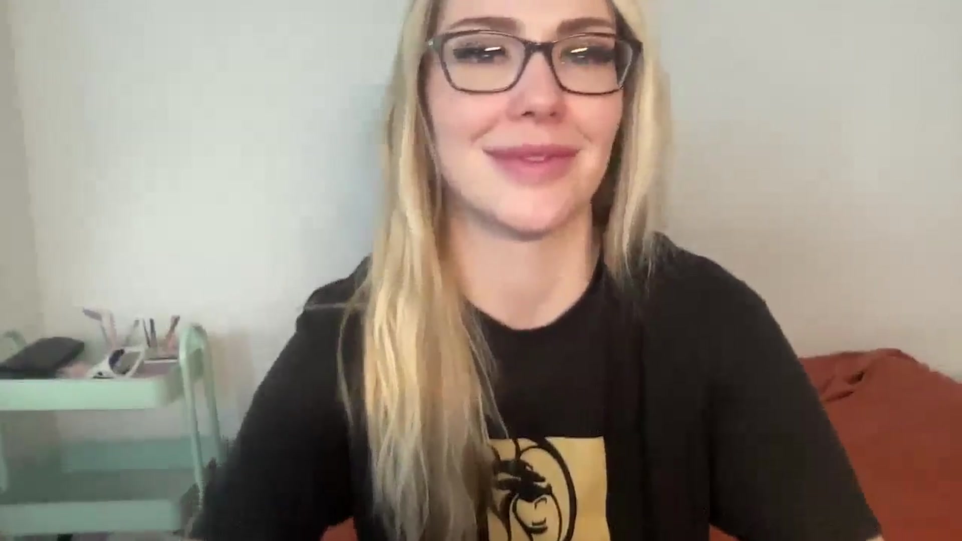 Gallery image thumbnail from AshleyMarina's myfreecams stream on, 01/04/2026, 17:38 image 12 of 20