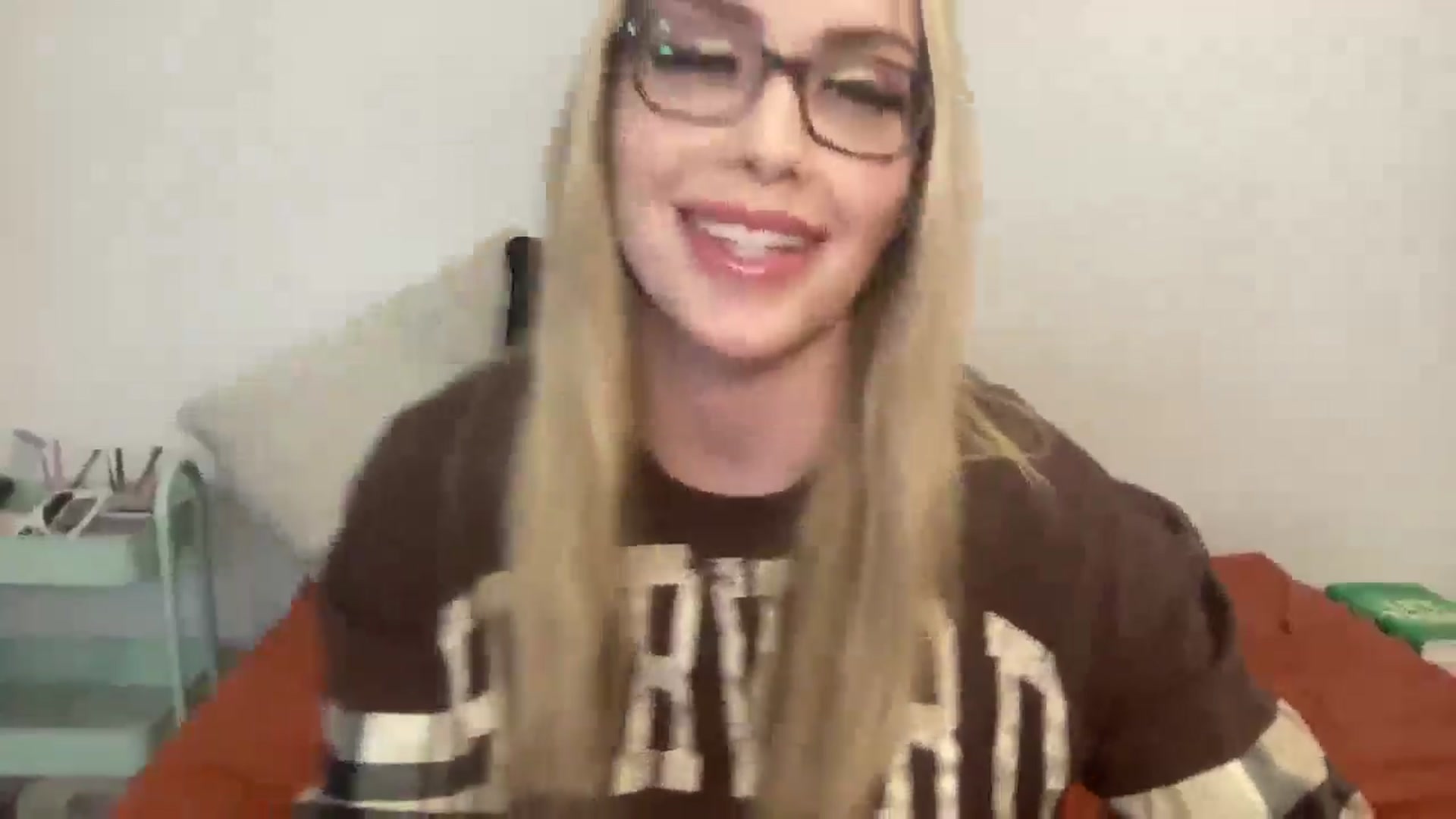 Gallery image thumbnail from AshleyMarina's myfreecams stream on, 01/08/2026, 01:53 image 4 of 20