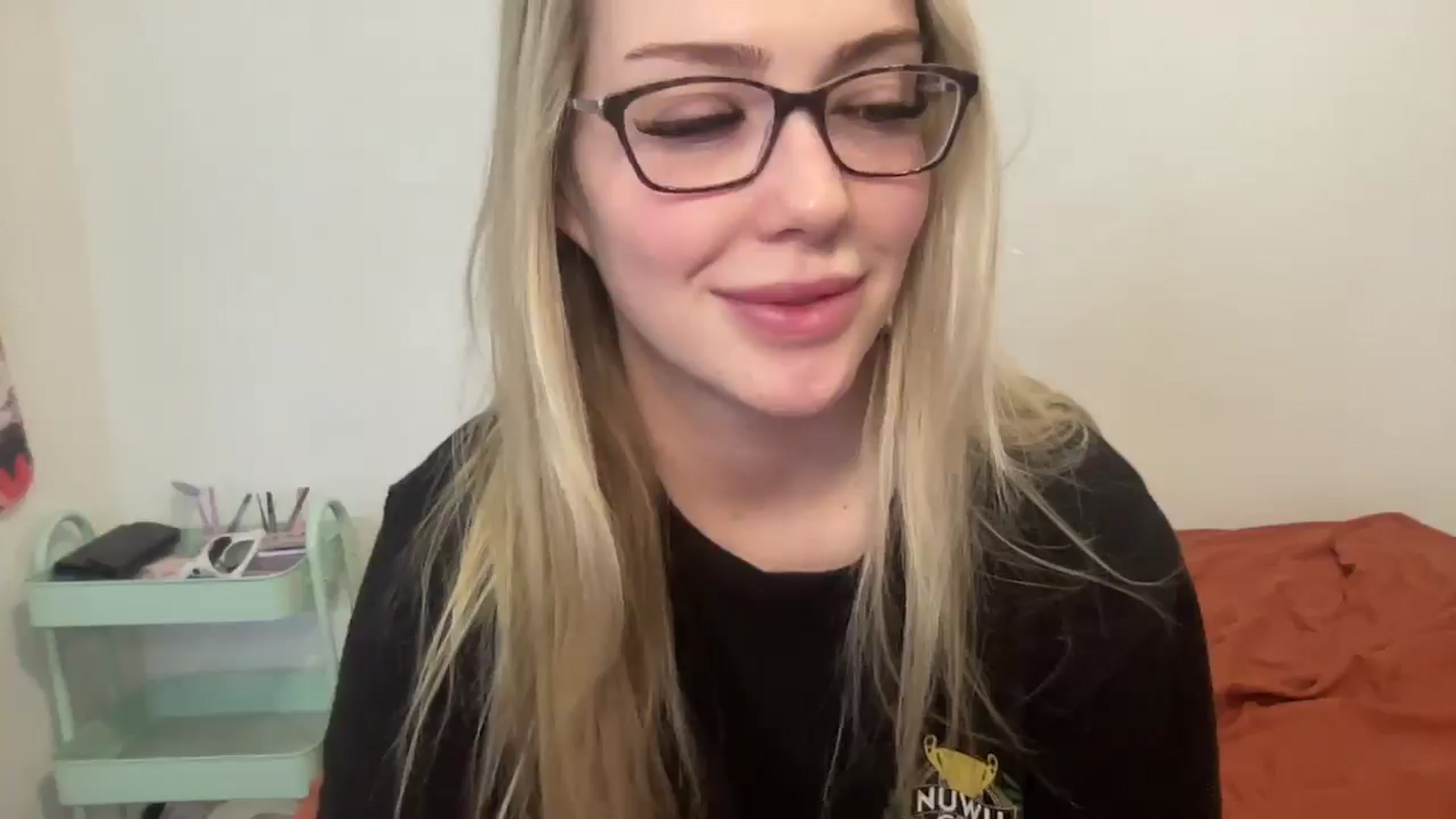 Gallery image thumbnail from AshleyMarina's myfreecams stream on, 01/15/2026, 15:13 image 20 of 20
