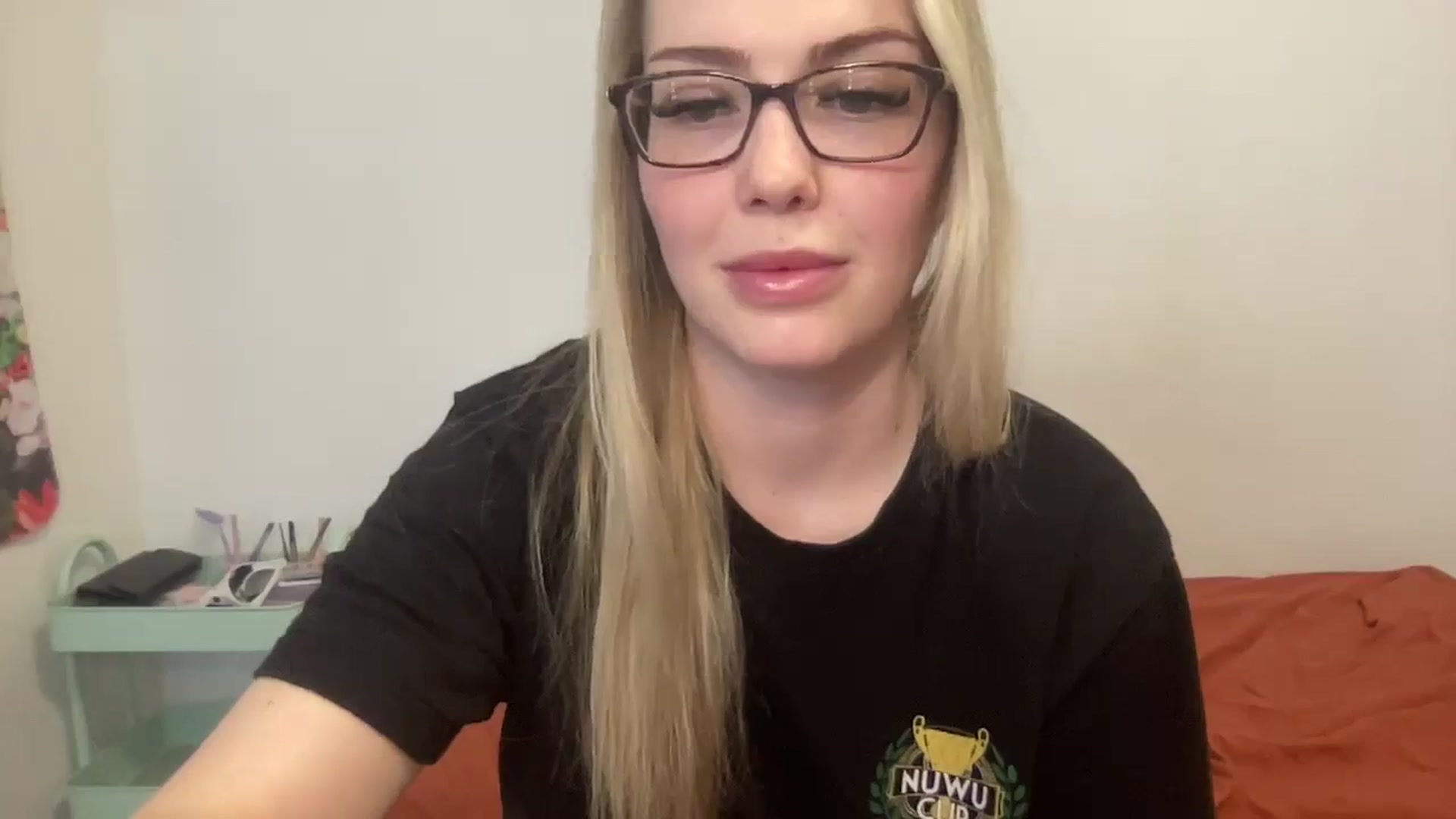 Gallery image thumbnail from AshleyMarina's myfreecams stream on, 01/15/2026, 15:13 image 5 of 20