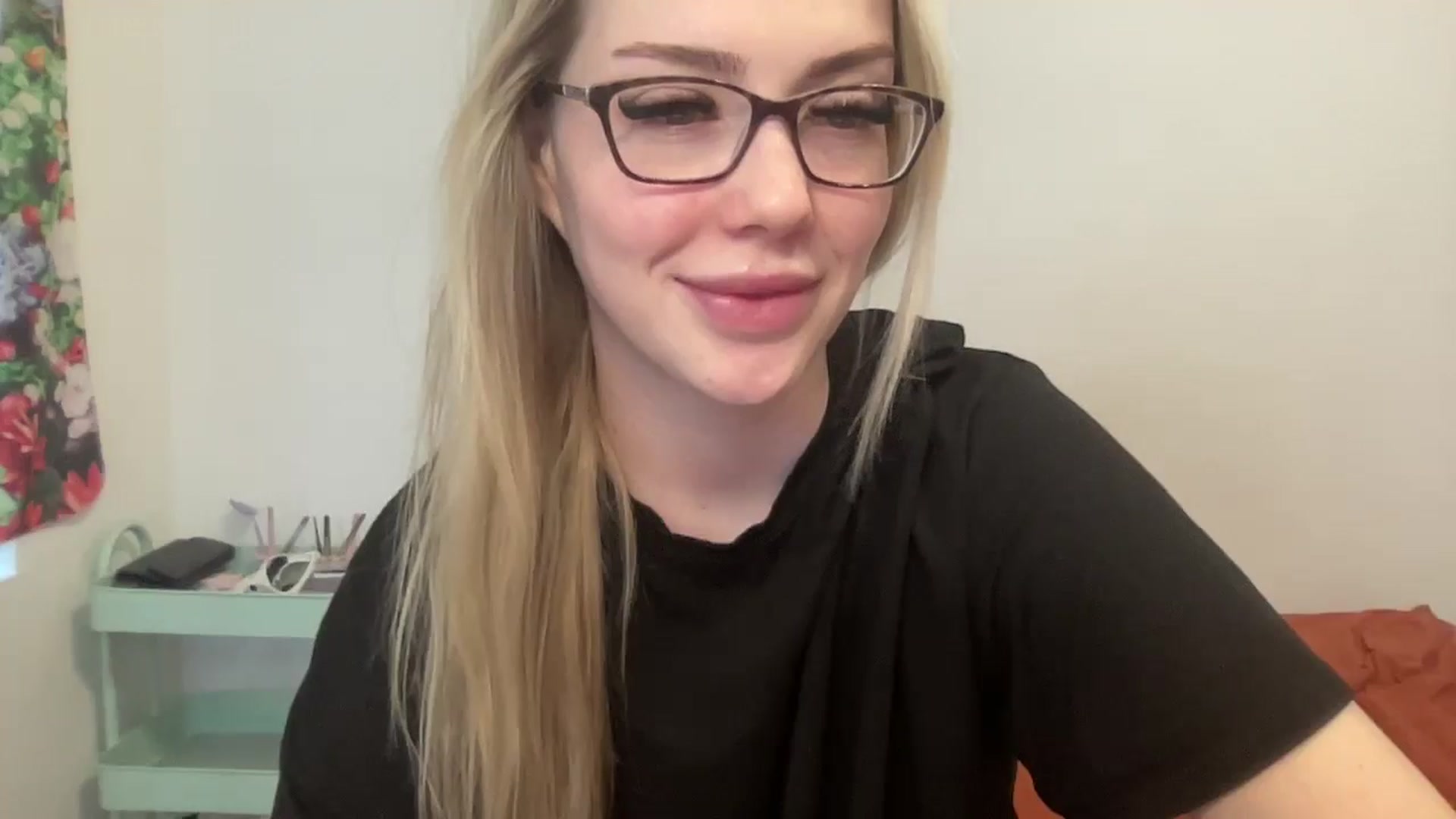 Gallery image thumbnail from AshleyMarina's myfreecams stream on, 01/16/2026, 15:14 image 5 of 20