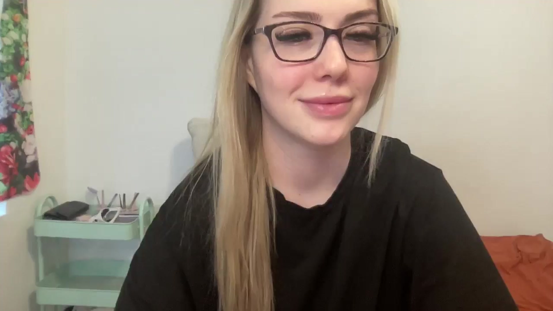 Gallery image thumbnail from AshleyMarina's myfreecams stream on, 01/16/2026, 15:14 image 12 of 20