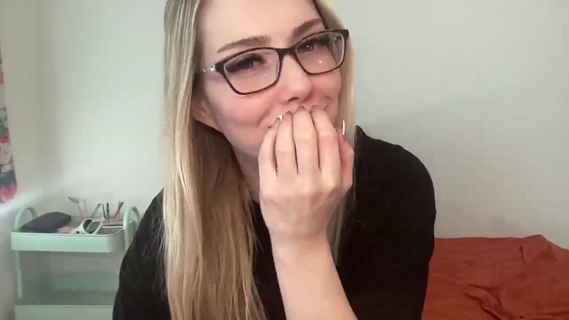 Gallery image thumbnail from AshleyMarina's myfreecams stream on, 01/16/2026, 17:54 image 3 of 20