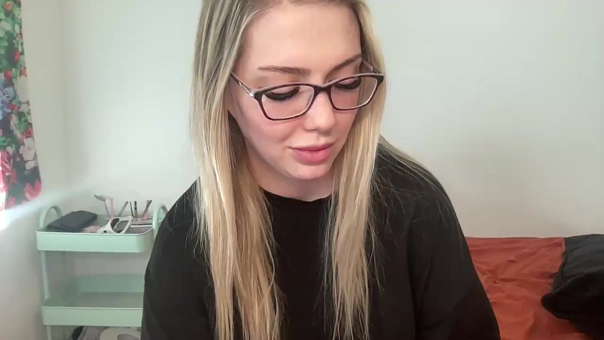 Gallery image thumbnail from AshleyMarina's myfreecams stream on, 01/16/2026, 17:54 image 17 of 20