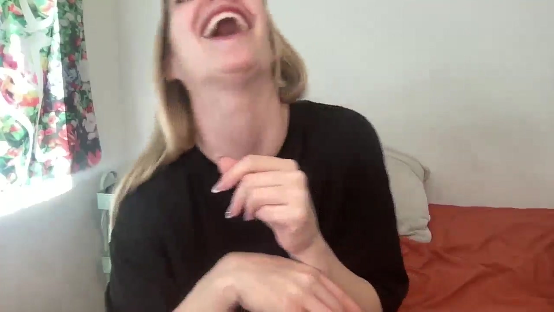 Gallery image thumbnail from AshleyMarina's myfreecams stream on, 01/16/2026, 17:54 image 9 of 20