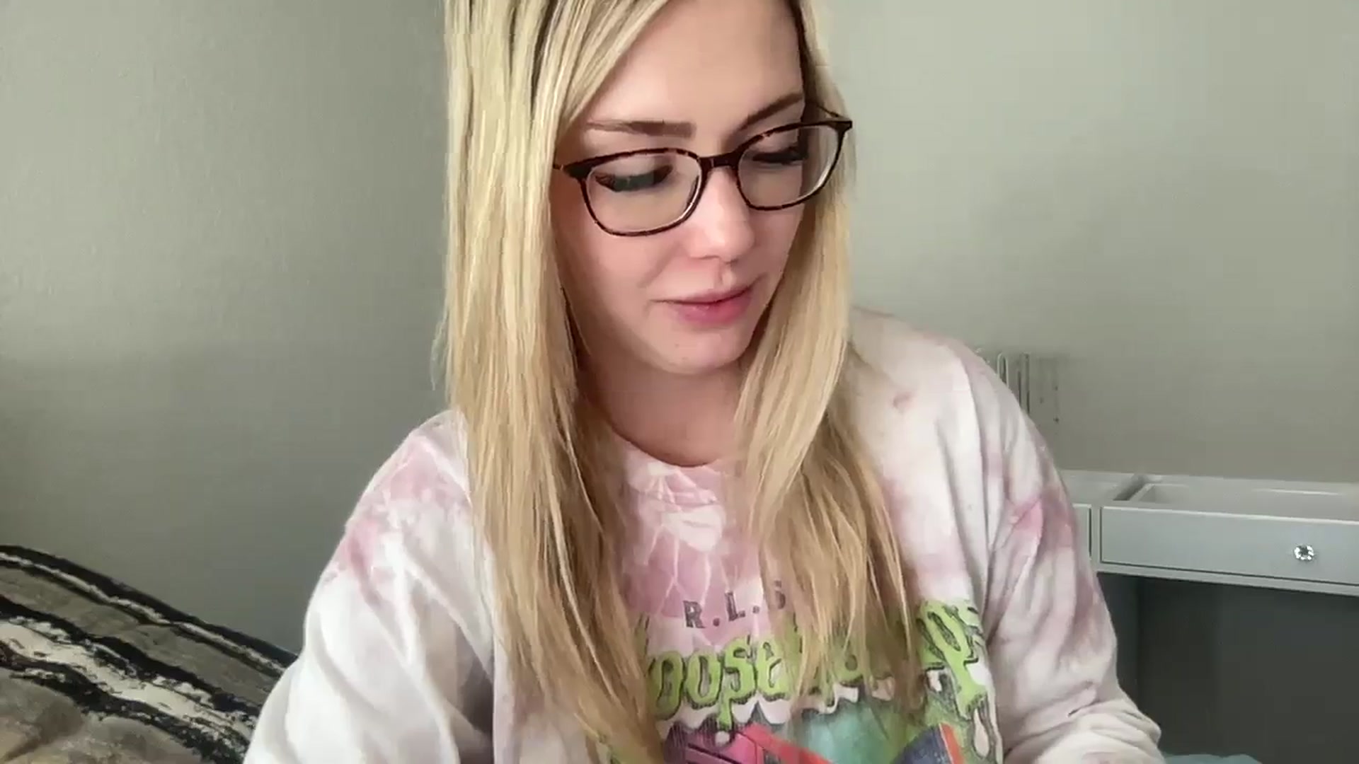 Gallery image thumbnail from AshleyMarina's myfreecams stream on, 04/11/2026, 17:24 image 11 of 20