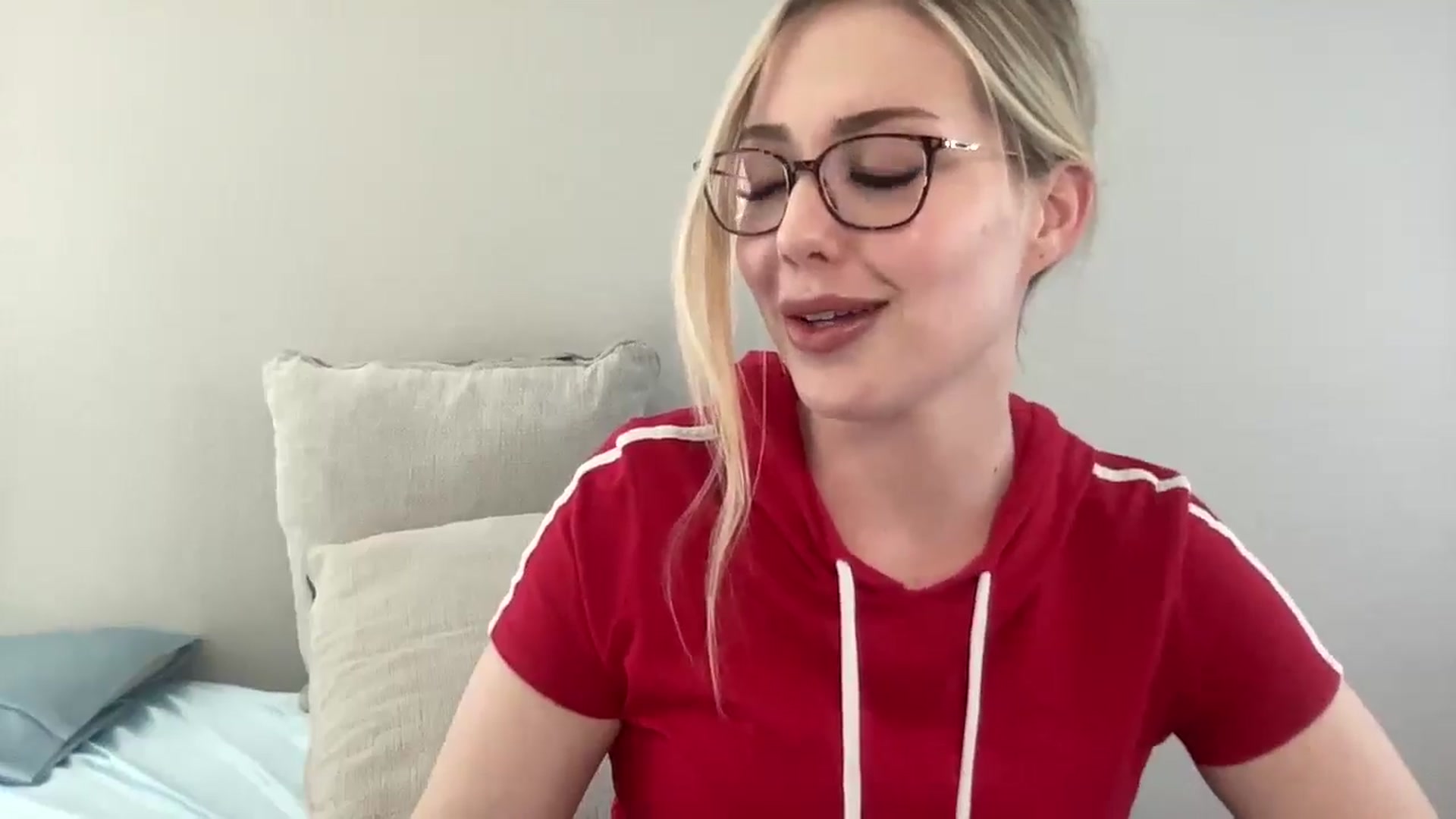 Gallery image thumbnail from AshleyMarina's myfreecams stream on, 04/29/2026, 20:22 image 2 of 20
