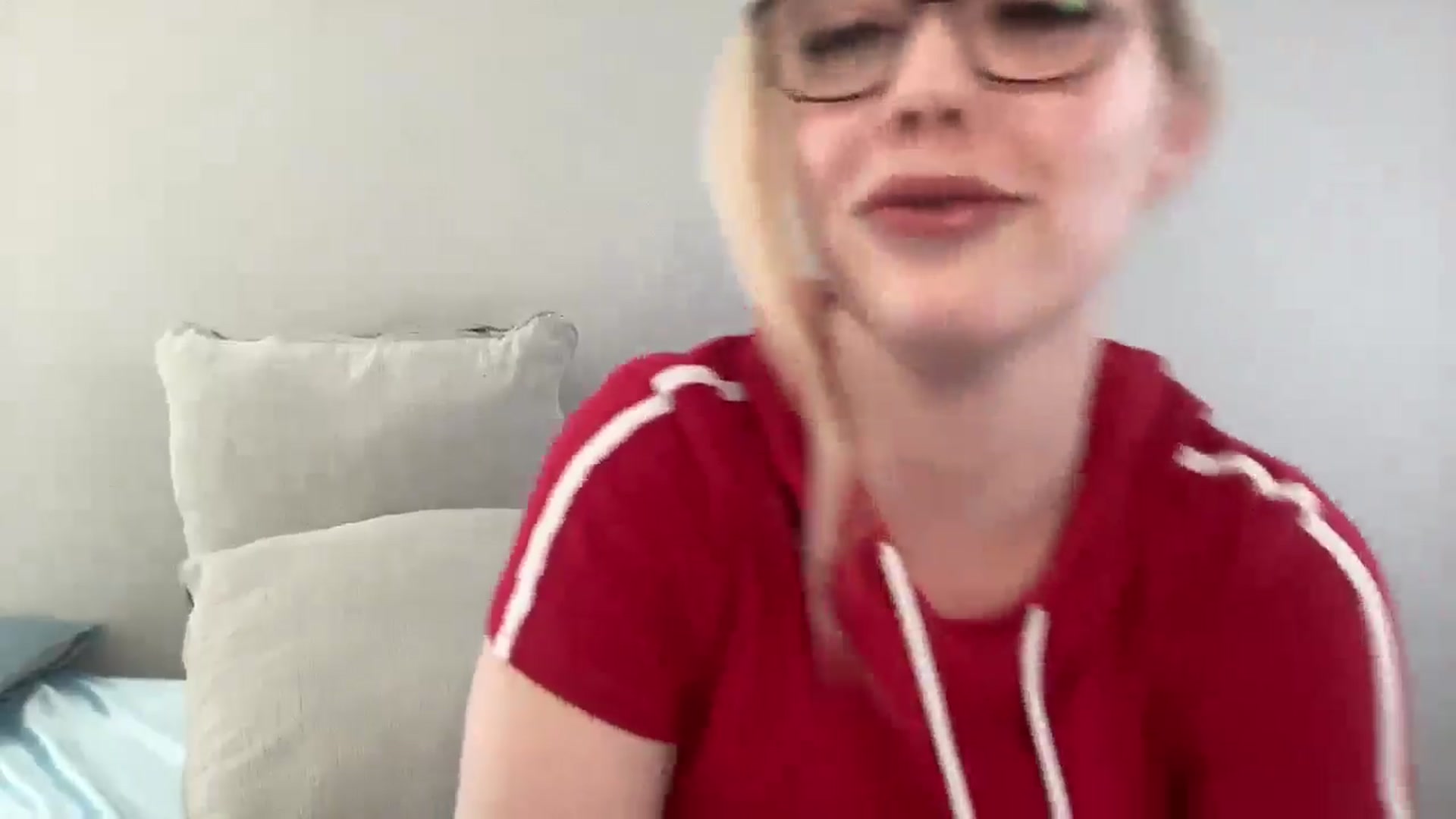 Gallery image thumbnail from AshleyMarina's myfreecams stream on, 04/29/2026, 20:22 image 9 of 20