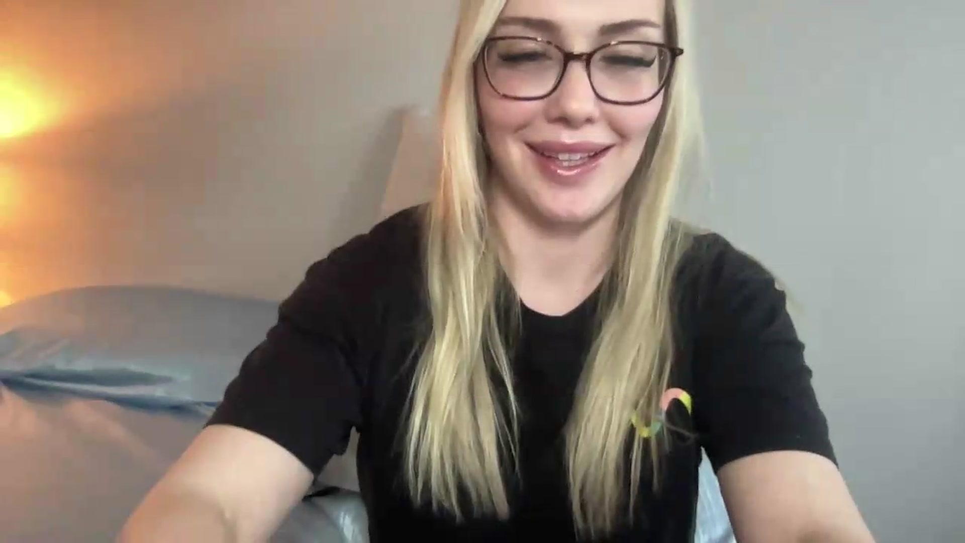 Gallery image thumbnail from AshleyMarina's myfreecams stream on, 05/11/2026, 06:26 image 7 of 20