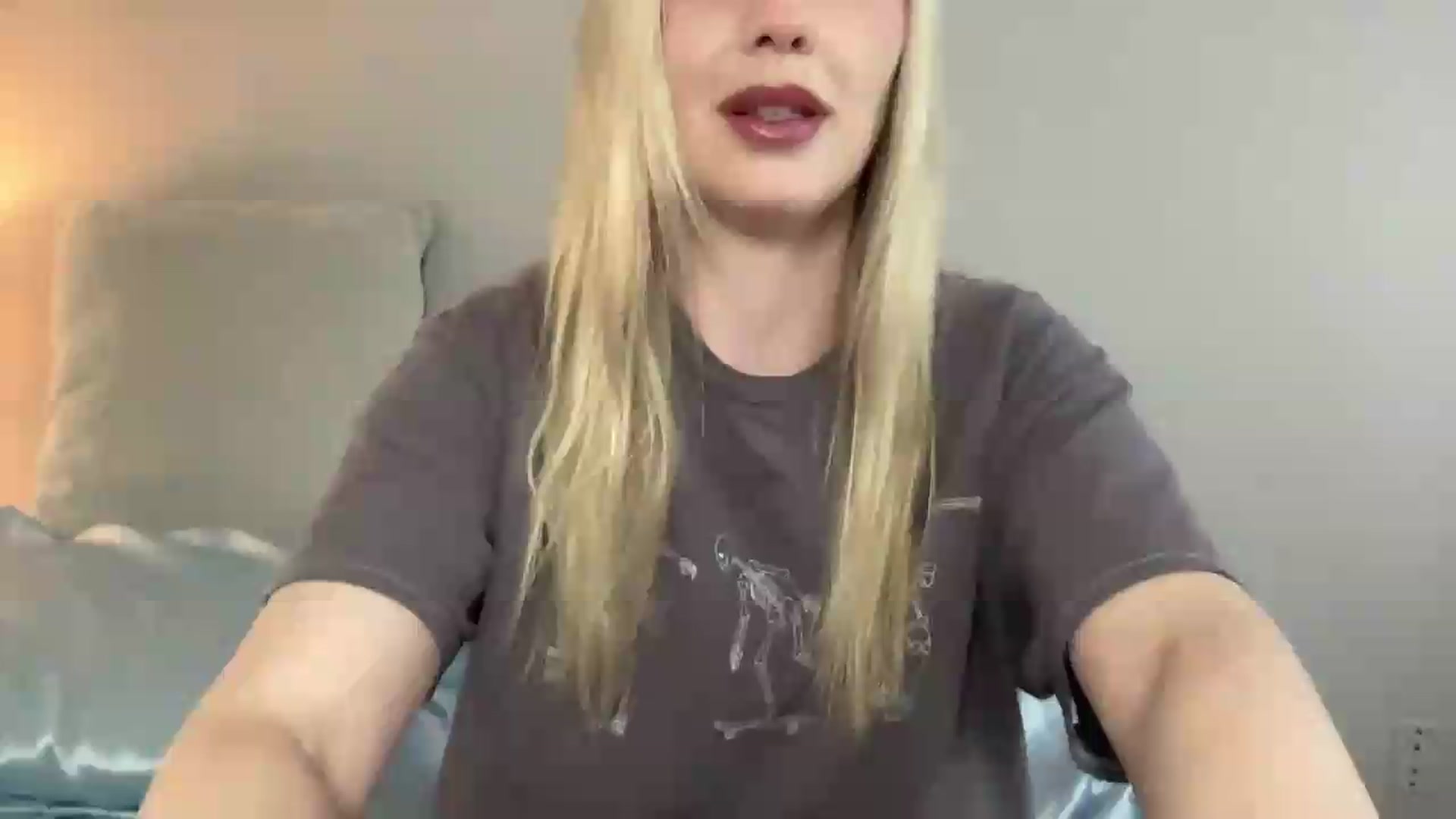 Gallery image thumbnail from AshleyMarina's myfreecams stream on, 05/12/2026, 14:01 image 4 of 20
