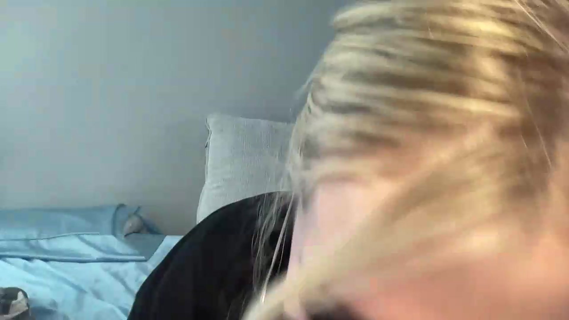 Gallery image thumbnail from AshleyMarina's myfreecams stream on, 05/24/2026, 19:38 image 7 of 20
