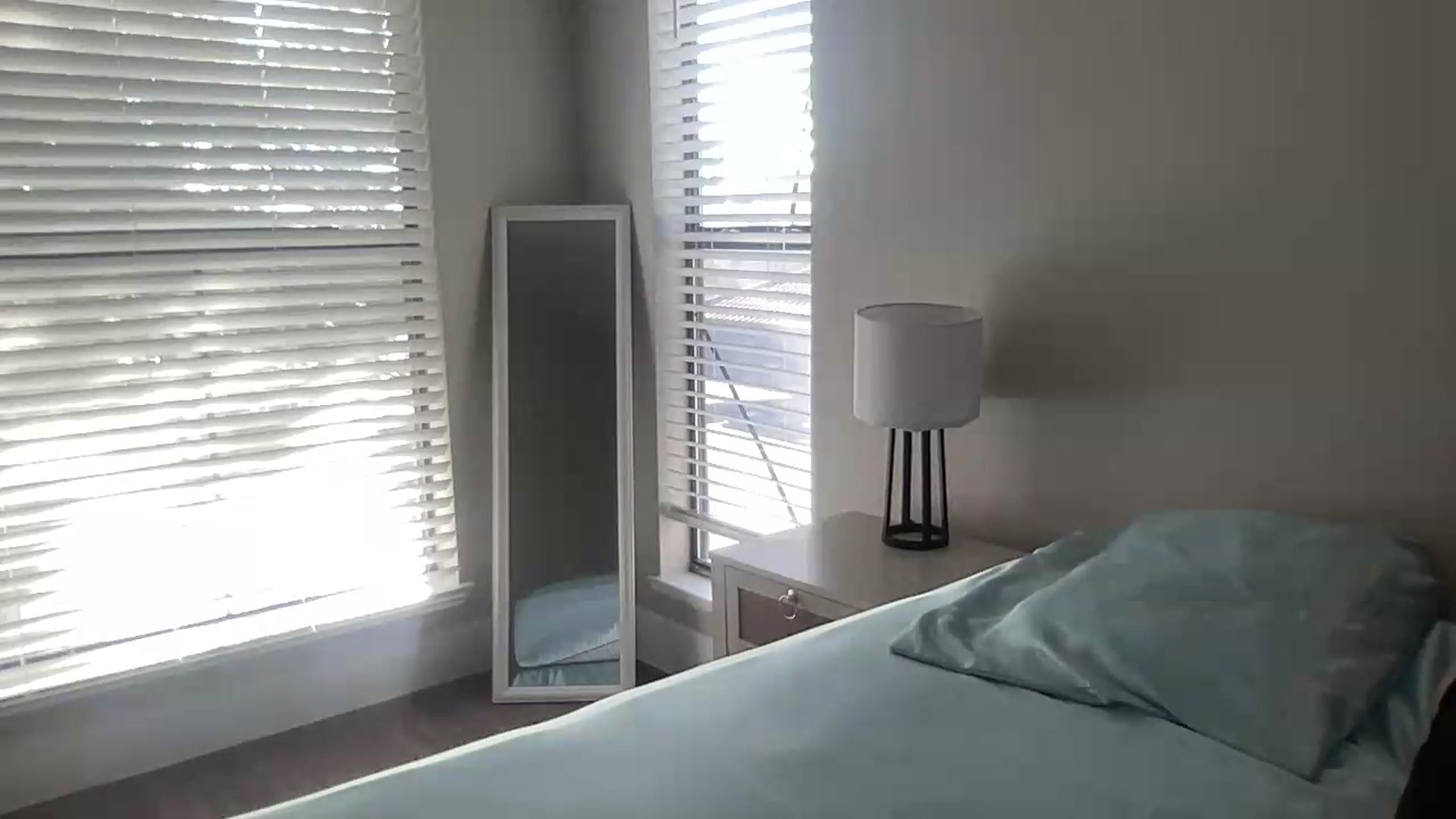 Gallery image thumbnail from AshleyMarina's myfreecams stream on, 05/29/2026, 14:53 image 19 of 20