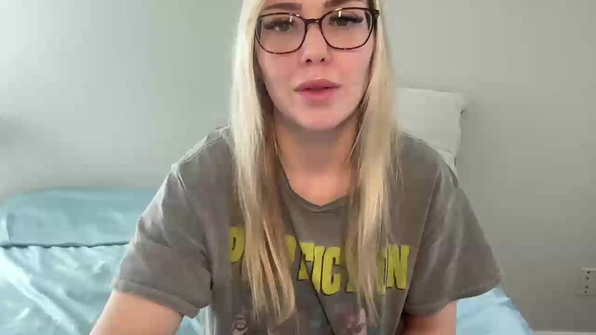 Gallery image thumbnail from AshleyMarina's myfreecams stream on, 05/31/2026, 15:04 image 20 of 20