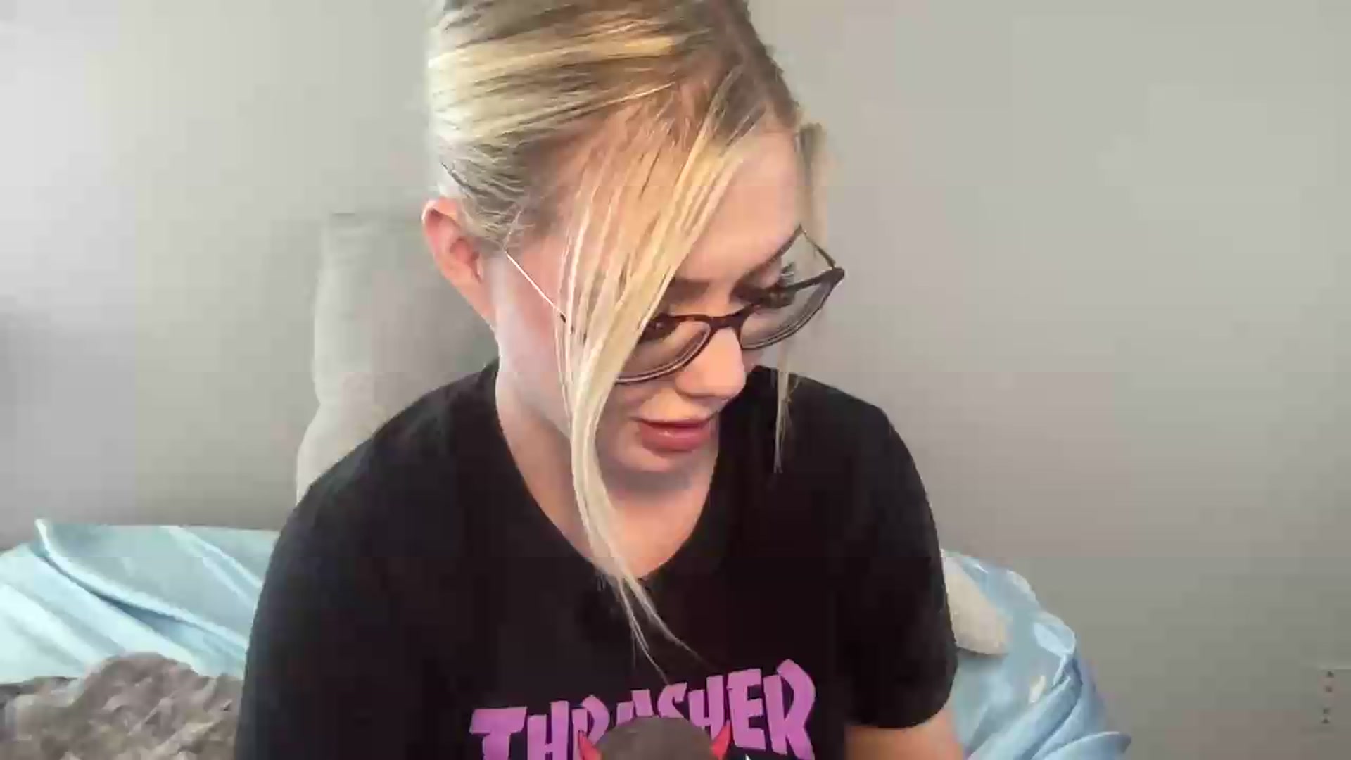 Gallery image thumbnail from AshleyMarina's myfreecams stream on, 06/03/2026, 22:58 image 18 of 20