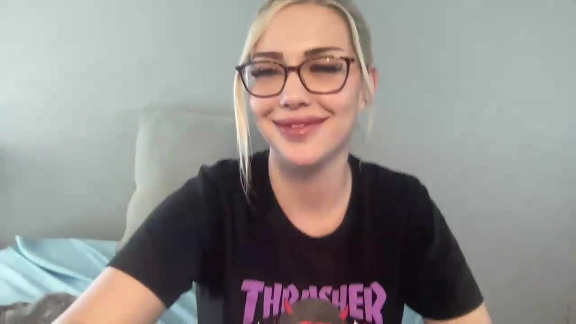 Gallery image thumbnail from AshleyMarina's myfreecams stream on, 06/03/2026, 22:58 image 17 of 20
