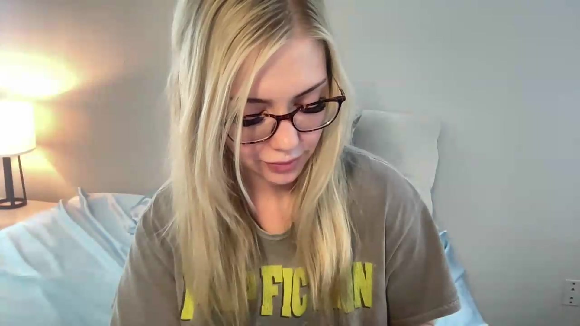 Gallery image thumbnail from AshleyMarina's myfreecams stream on, 06/09/2026, 24:39 image 11 of 20