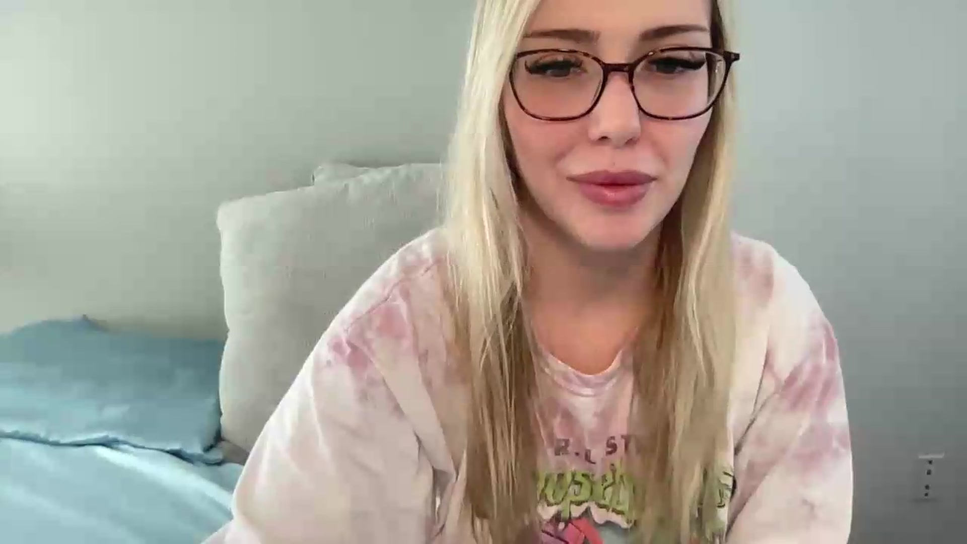 Gallery image thumbnail from AshleyMarina's myfreecams stream on, 06/11/2026, 14:50 image 10 of 20