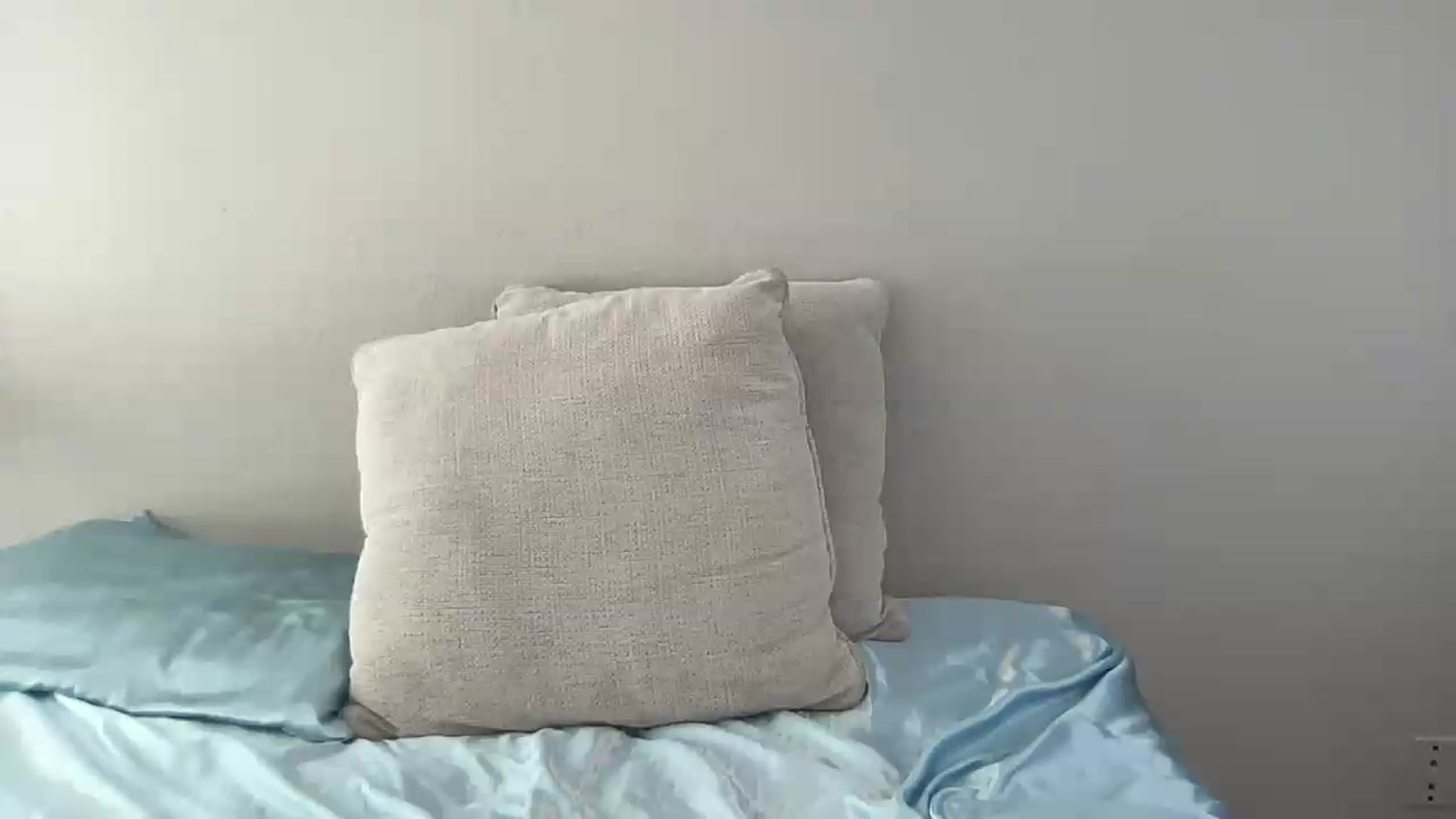 Gallery image thumbnail from AshleyMarina's myfreecams stream on, 06/11/2026, 14:50 image 18 of 20