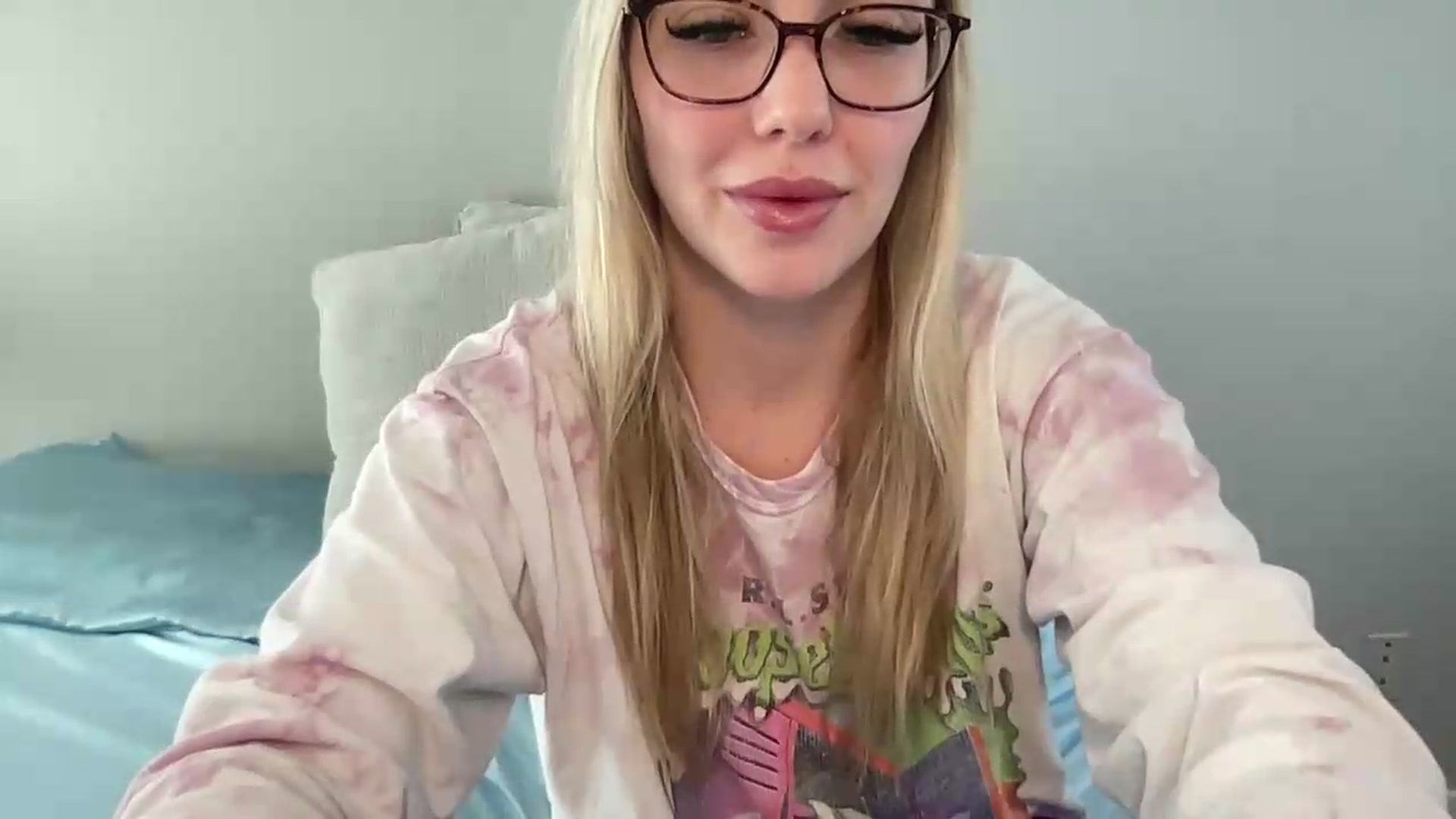 Gallery image thumbnail from AshleyMarina's myfreecams stream on, 06/11/2026, 14:50 image 8 of 20