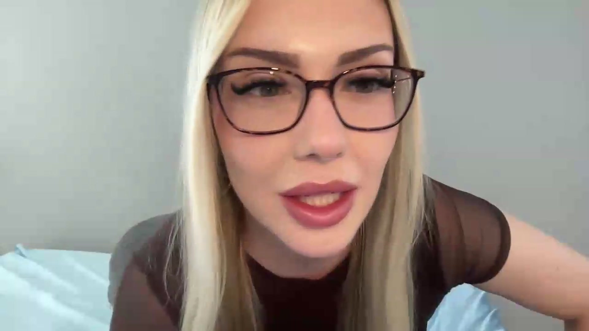 Gallery image thumbnail from AshleyMarina's myfreecams stream on, 06/12/2026, 18:34 image 9 of 20