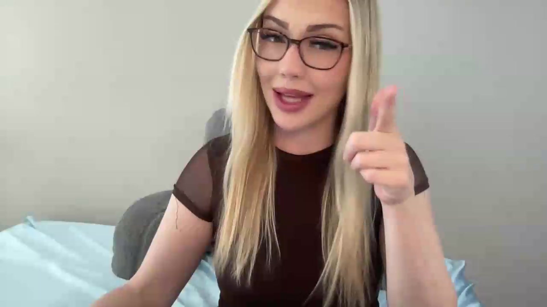 Gallery image thumbnail from AshleyMarina's myfreecams stream on, 06/12/2026, 18:34 image 11 of 20