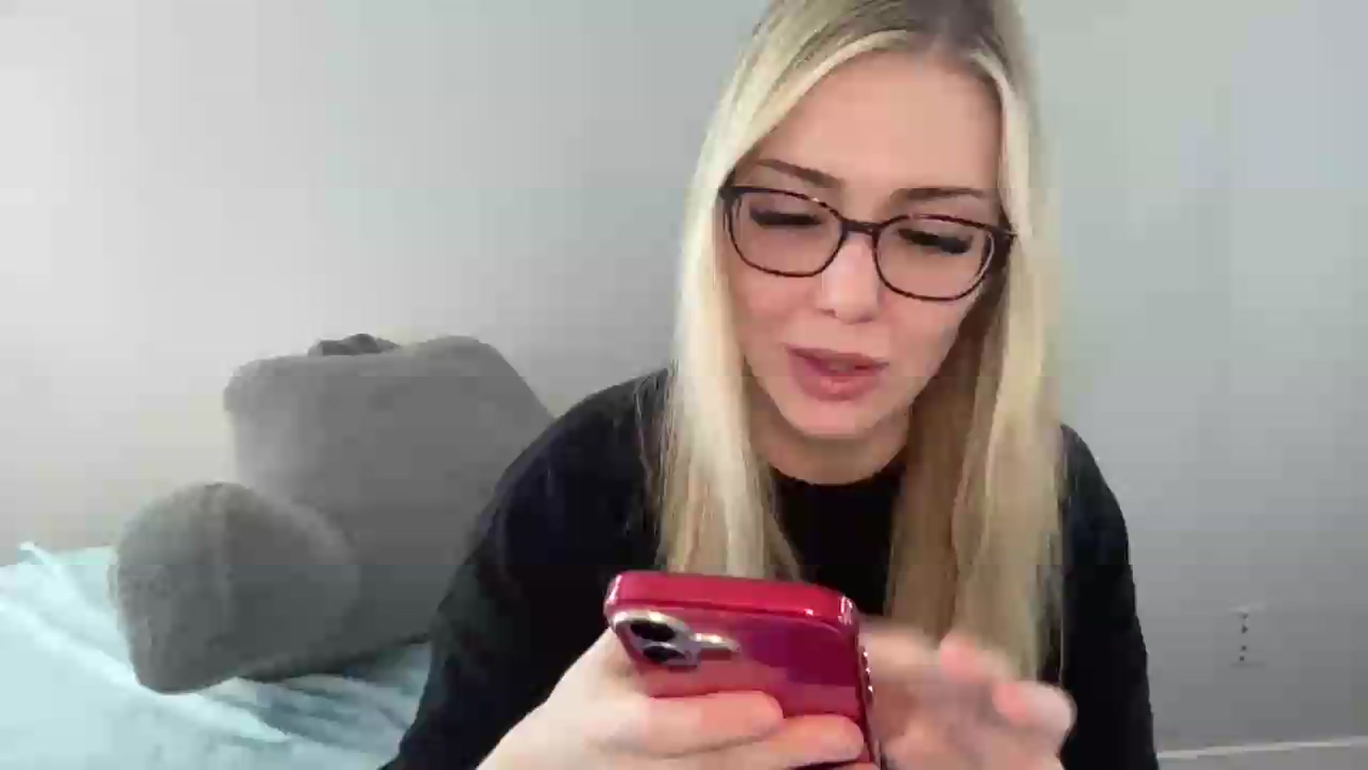 Gallery image thumbnail from AshleyMarina's myfreecams stream on, 06/13/2026, 15:25 image 10 of 20