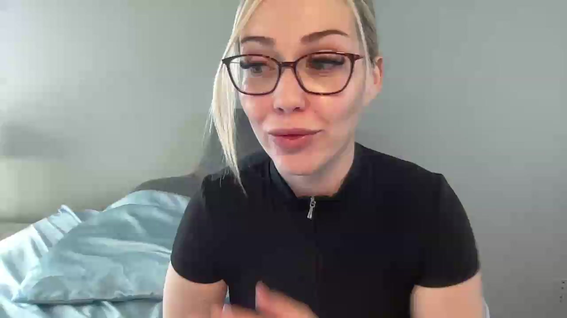 Gallery image thumbnail from AshleyMarina's myfreecams stream on, 06/20/2026, 15:04 image 8 of 20