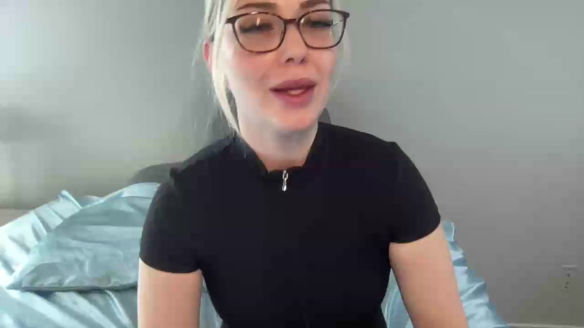 Gallery image thumbnail from AshleyMarina's myfreecams stream on, 06/20/2026, 15:04 image 19 of 20