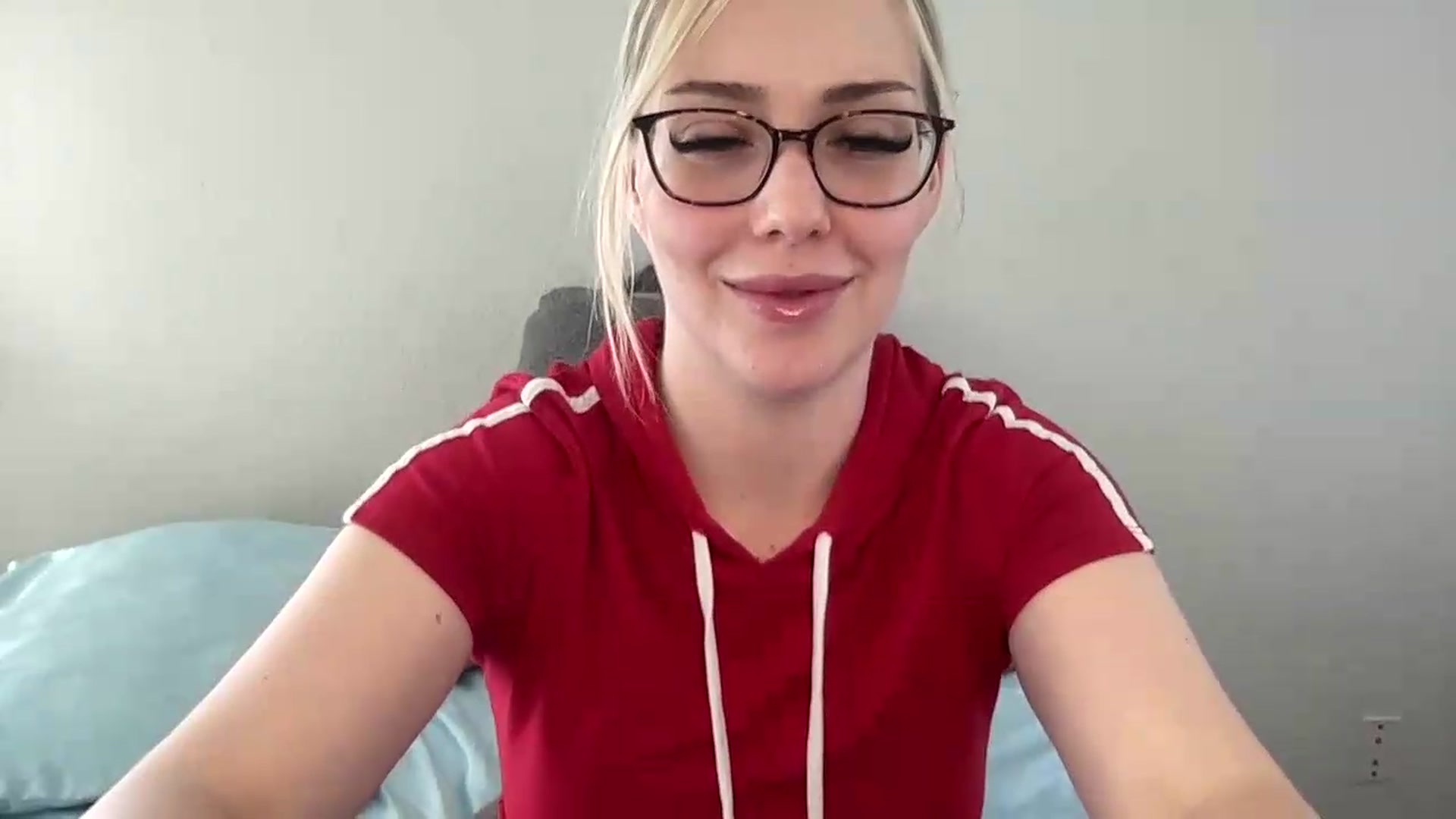 Gallery image thumbnail from AshleyMarina's myfreecams stream on, 06/20/2026, 17:03 image 8 of 20