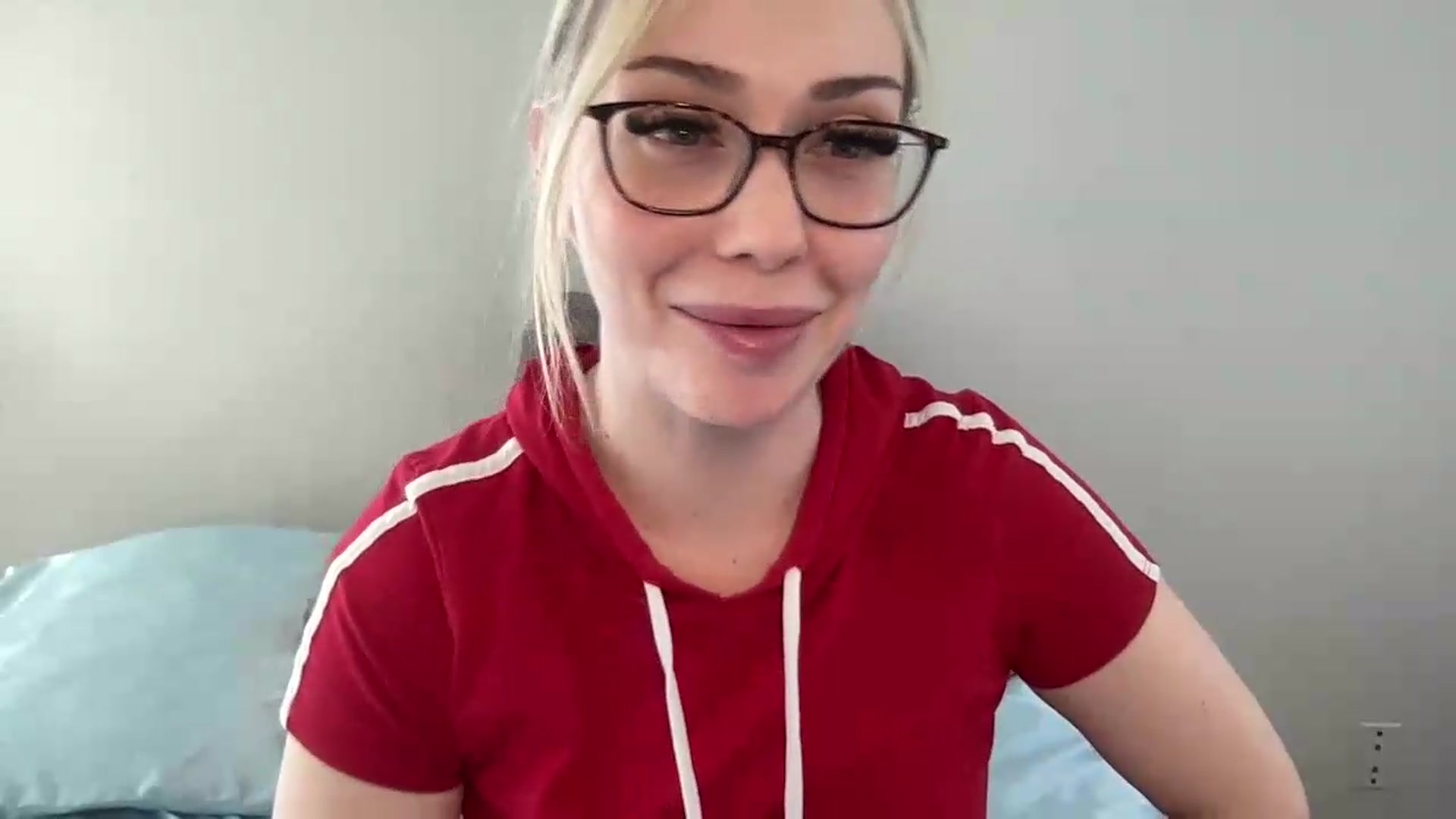 Gallery image thumbnail from AshleyMarina's myfreecams stream on, 06/20/2026, 17:03 image 10 of 20