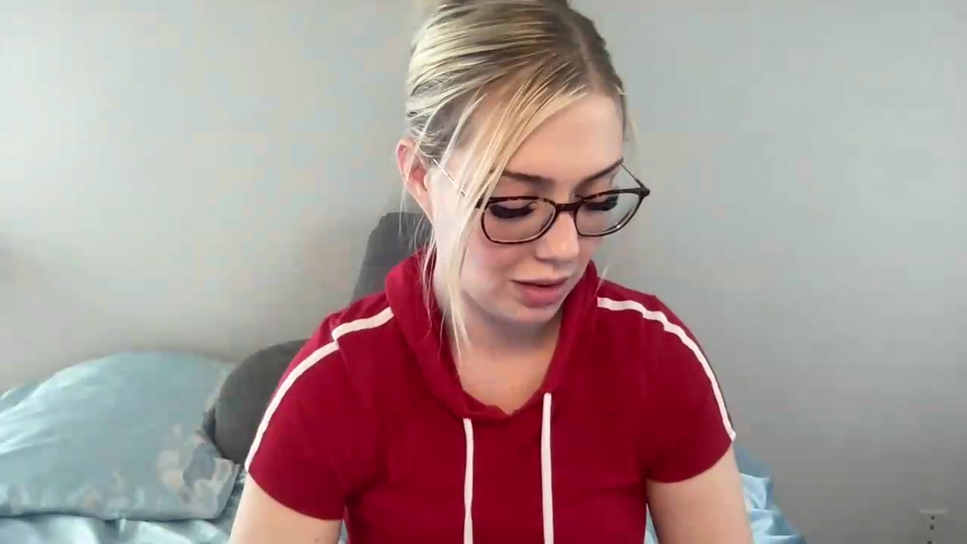 Gallery image thumbnail from AshleyMarina's myfreecams stream on, 06/20/2026, 18:09 image 18 of 20