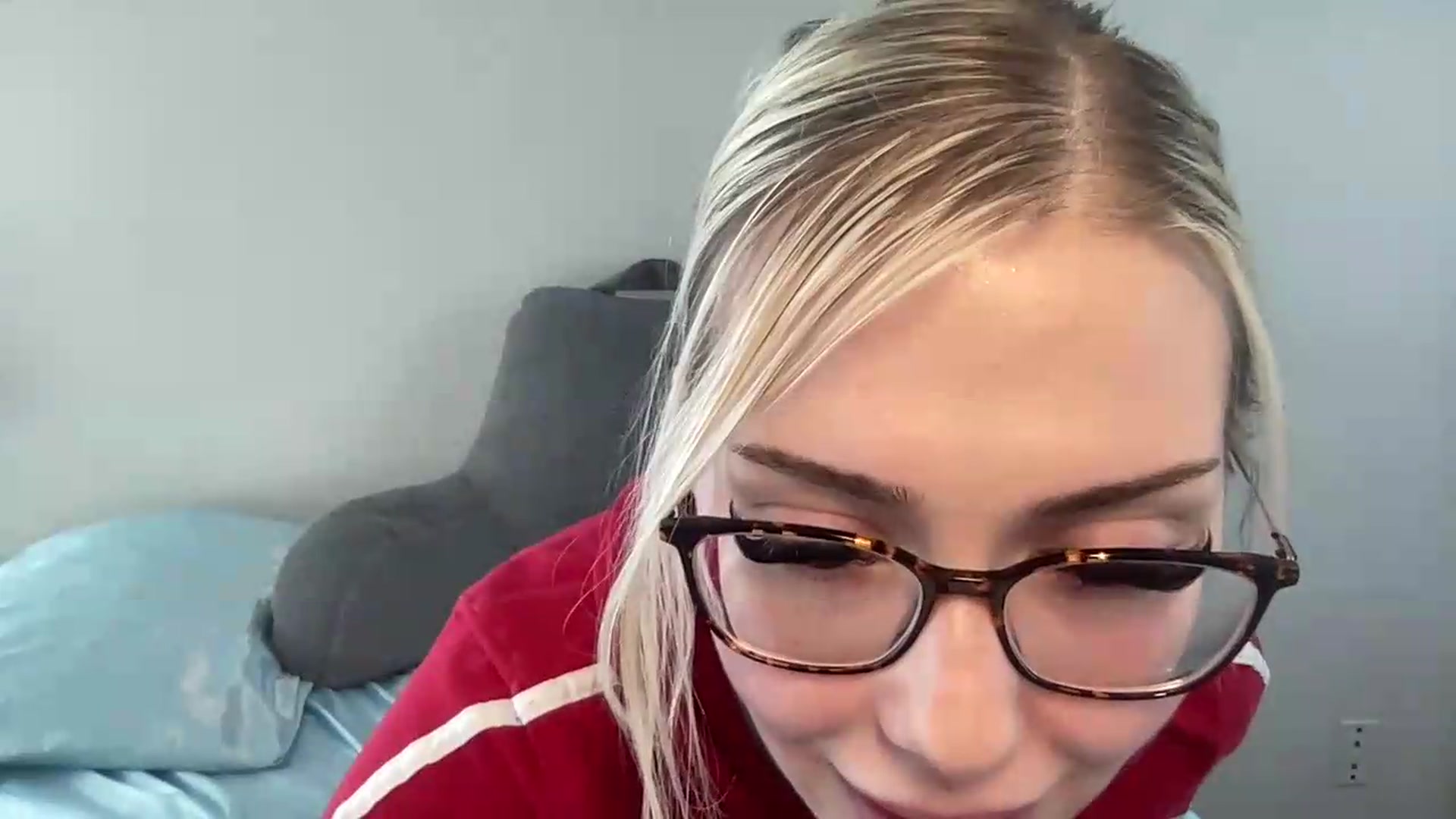 Gallery image thumbnail from AshleyMarina's myfreecams stream on, 06/20/2026, 18:09 image 8 of 20