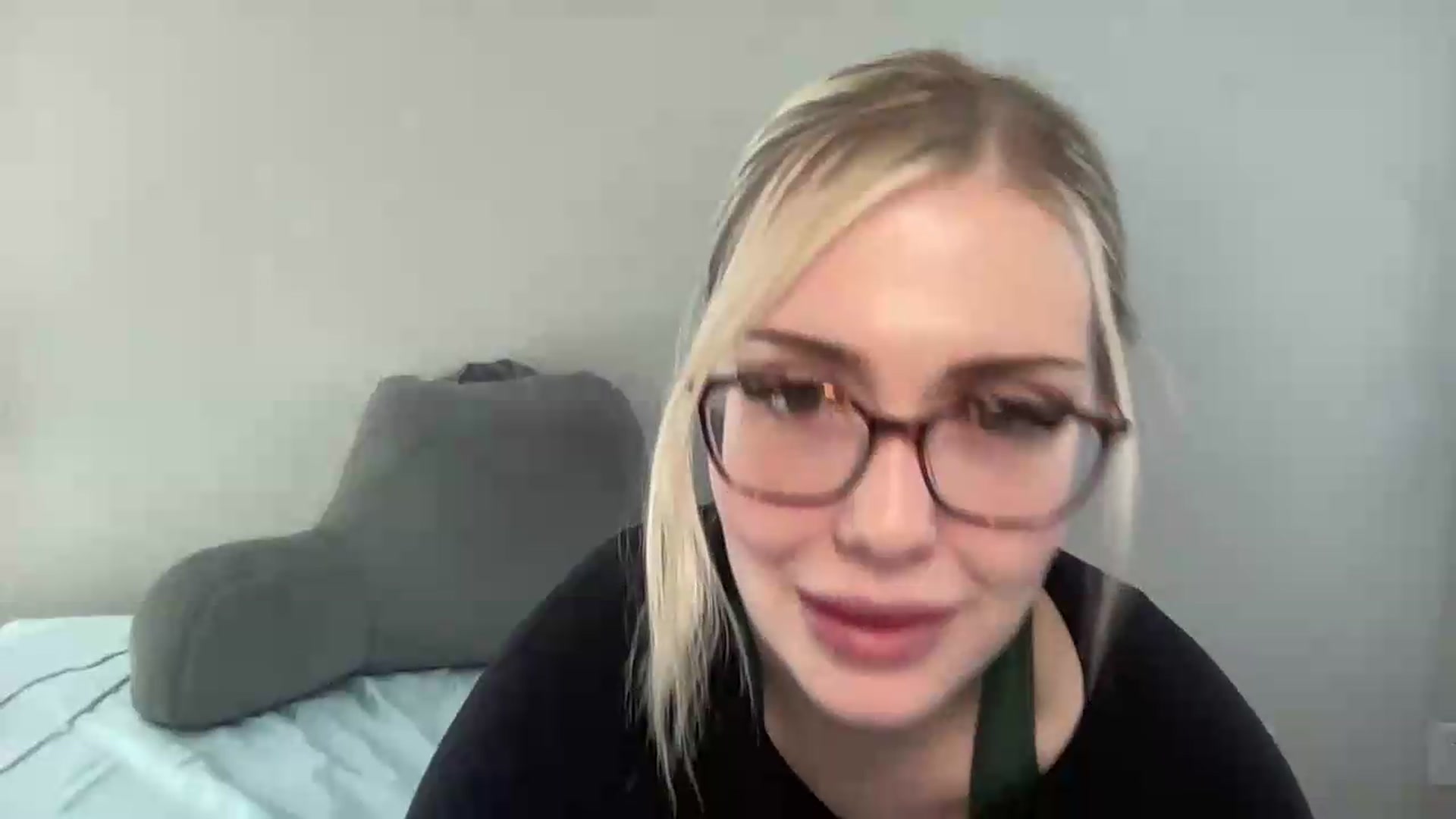 Gallery image thumbnail from AshleyMarina's myfreecams stream on, 06/26/2026, 15:39 image 4 of 20