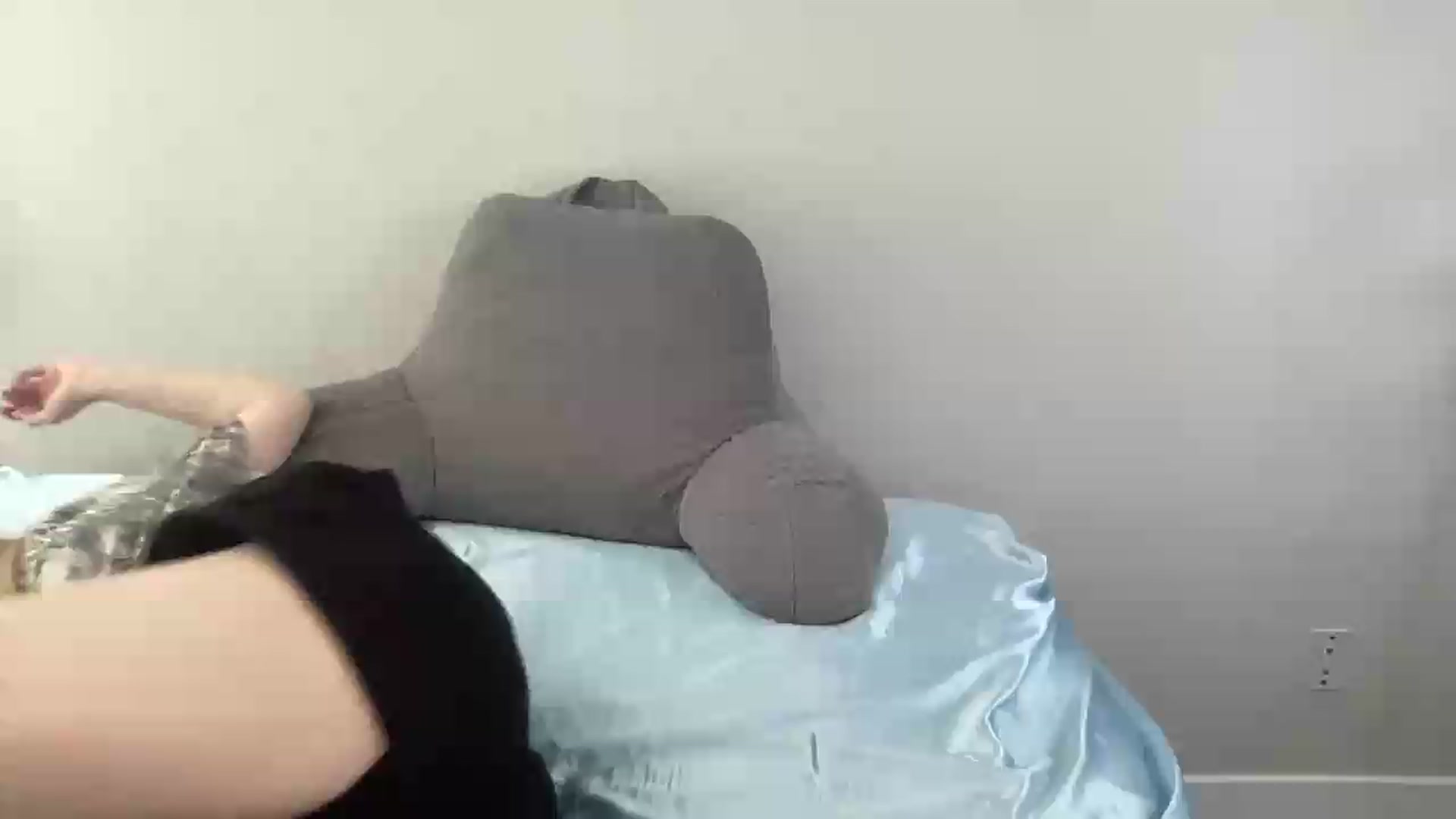 Gallery image thumbnail from AshleyMarina's myfreecams stream on, 07/06/2026, 17:22 image 18 of 20