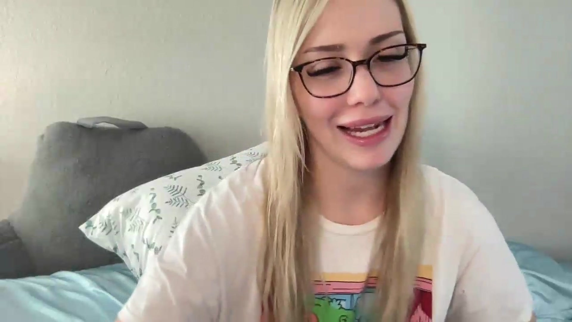 Gallery image thumbnail from AshleyMarina's myfreecams stream on, 07/15/2026, 14:30 image 9 of 20