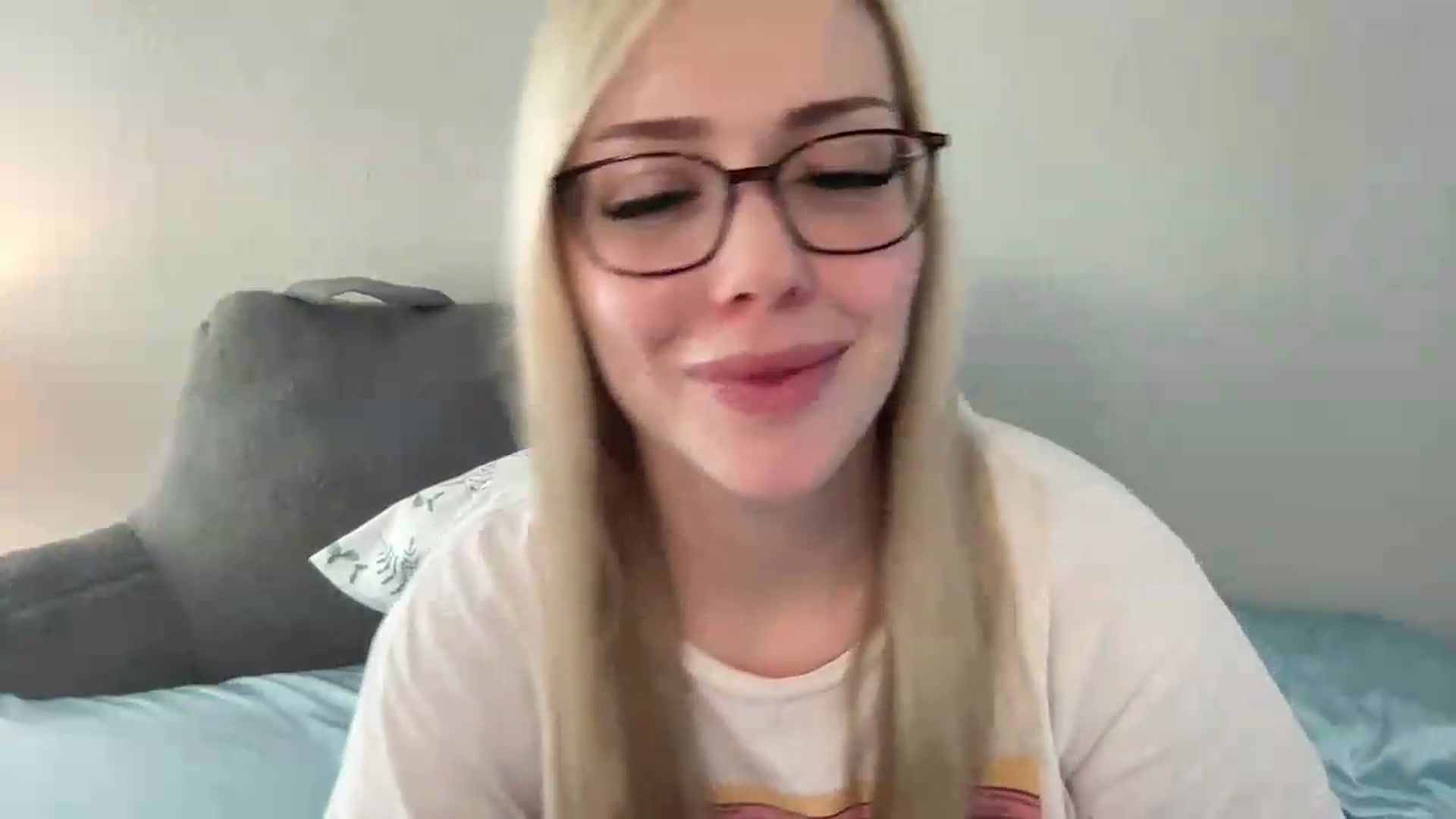 Gallery image thumbnail from AshleyMarina's myfreecams stream on, 07/15/2026, 14:30 image 19 of 20