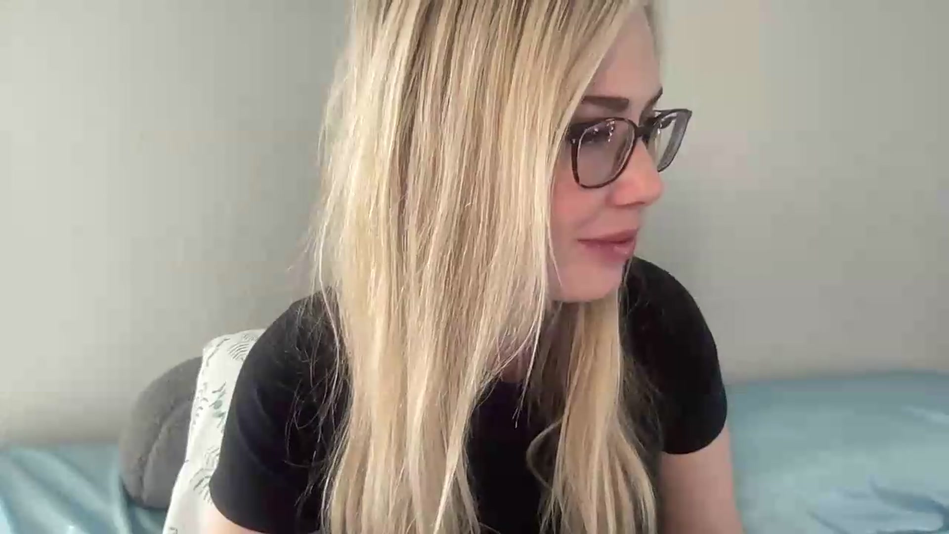 Gallery image thumbnail from AshleyMarina's myfreecams stream on, 07/16/2026, 14:56 image 11 of 20