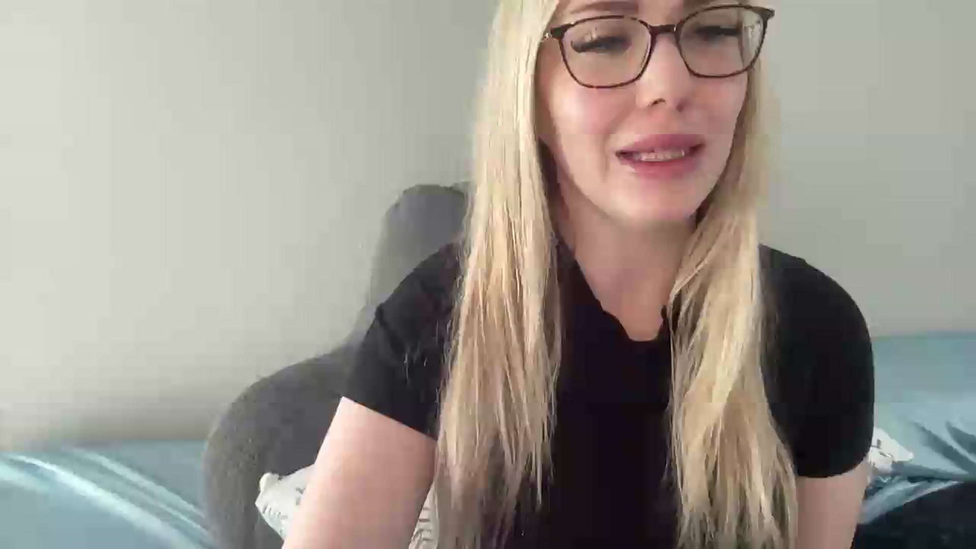 Gallery image thumbnail from AshleyMarina's myfreecams stream on, 07/16/2026, 14:56 image 18 of 20